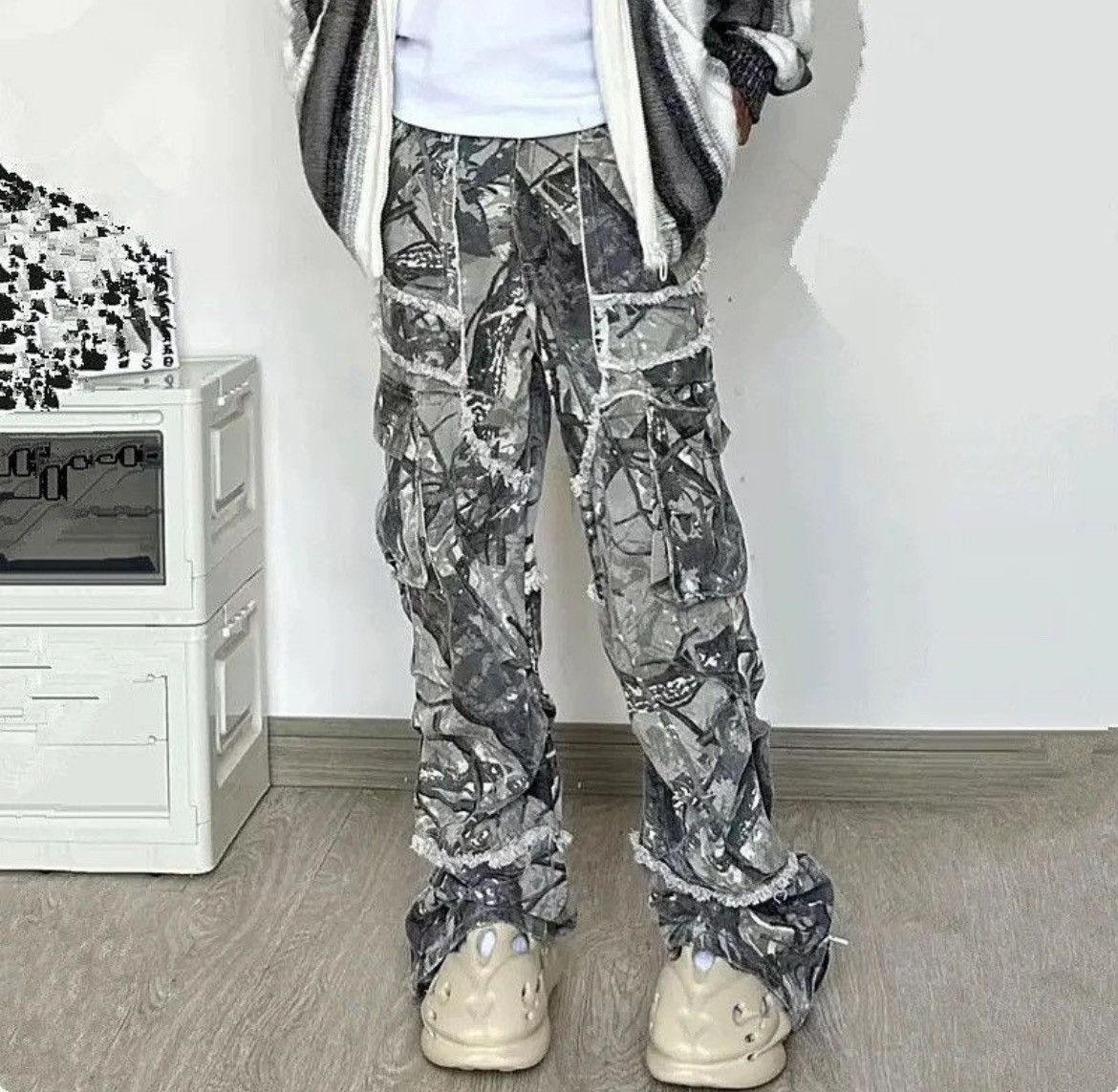 Japanese Brand Flared Camo Jeans Cargo Pants Size US 30 / EU 46 - 2 Thumbnail