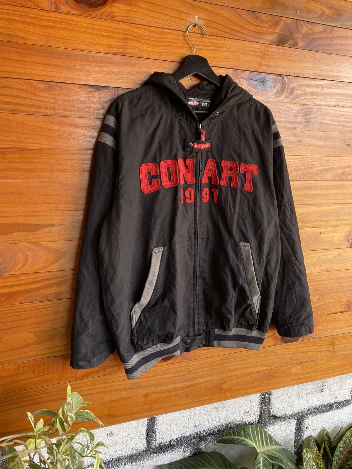 Vintage Vintage CONART 1991 Hooded Jacket – Black Hip Hop Streetwear Size US M / EU 48-50 / 2 - 5 Thumbnail