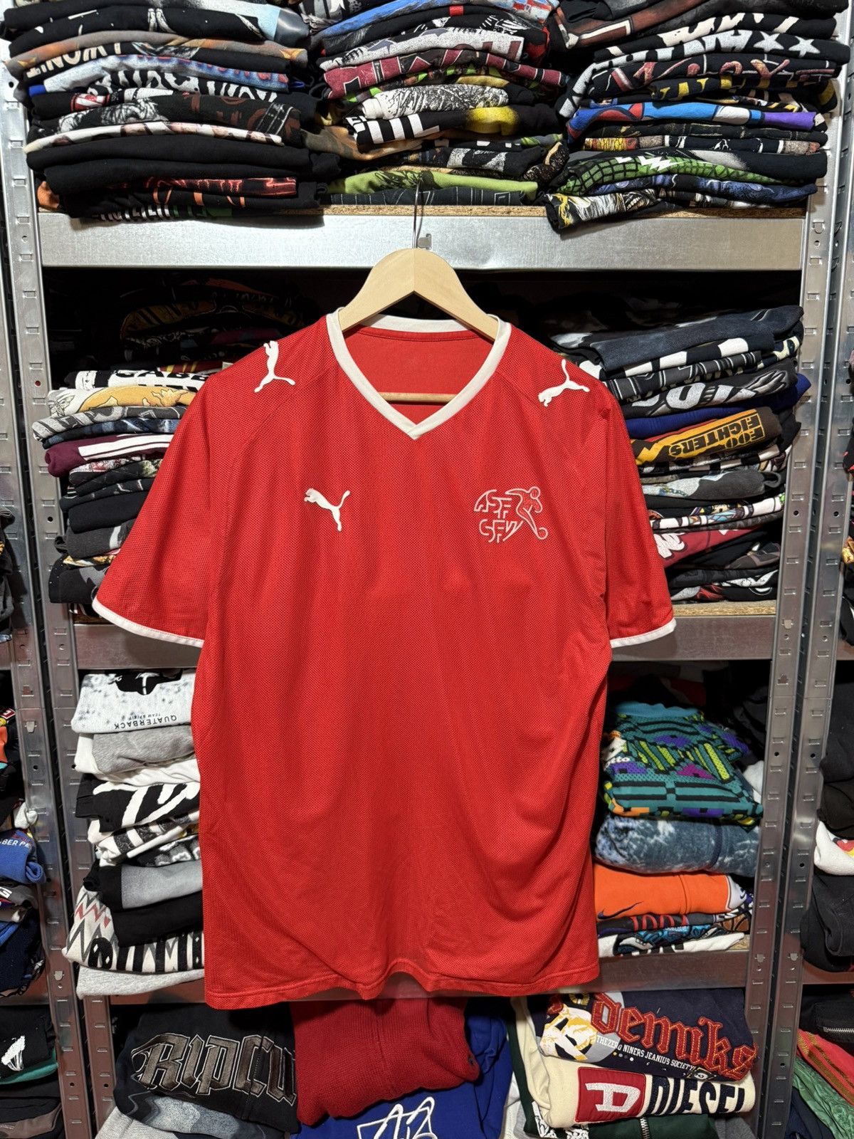 Puma Puma Switzerland 2008 2010 Home Football Soccer Retro Jersey Size US XL / EU 56 / 4 - 1 Thumbnail