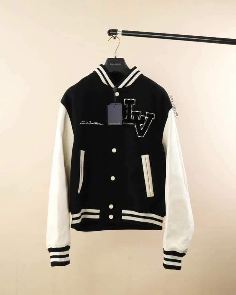 Louis Vuitton Louis Vuitton x Pharrell Size US L / EU 52-54 / 3 - 1 Thumbnail