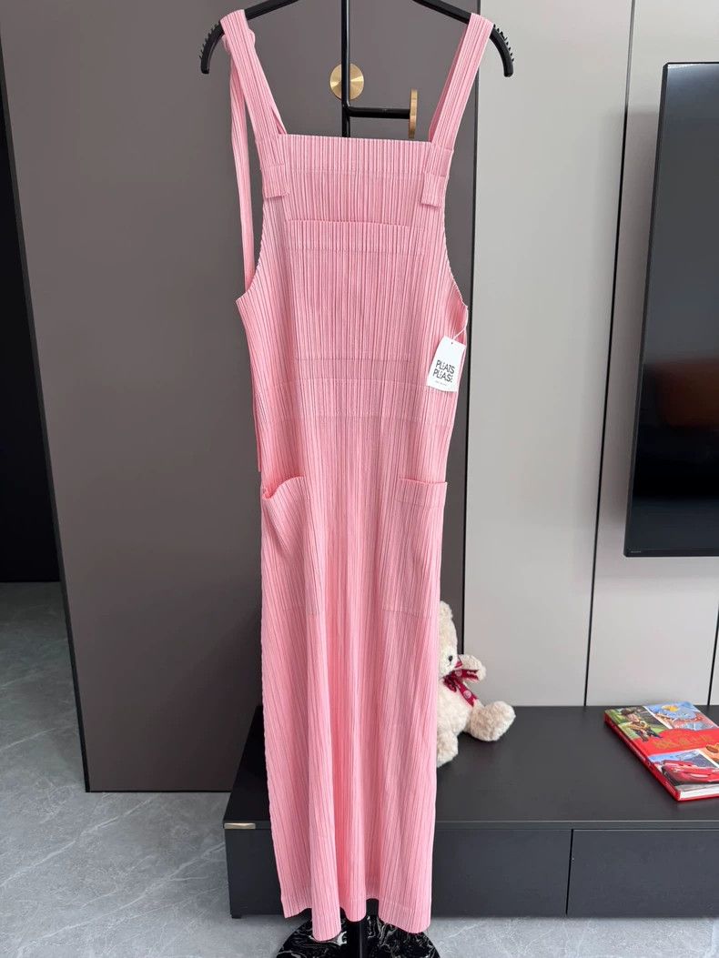 Issey Miyake PP Pink Suspender Dress - dmc