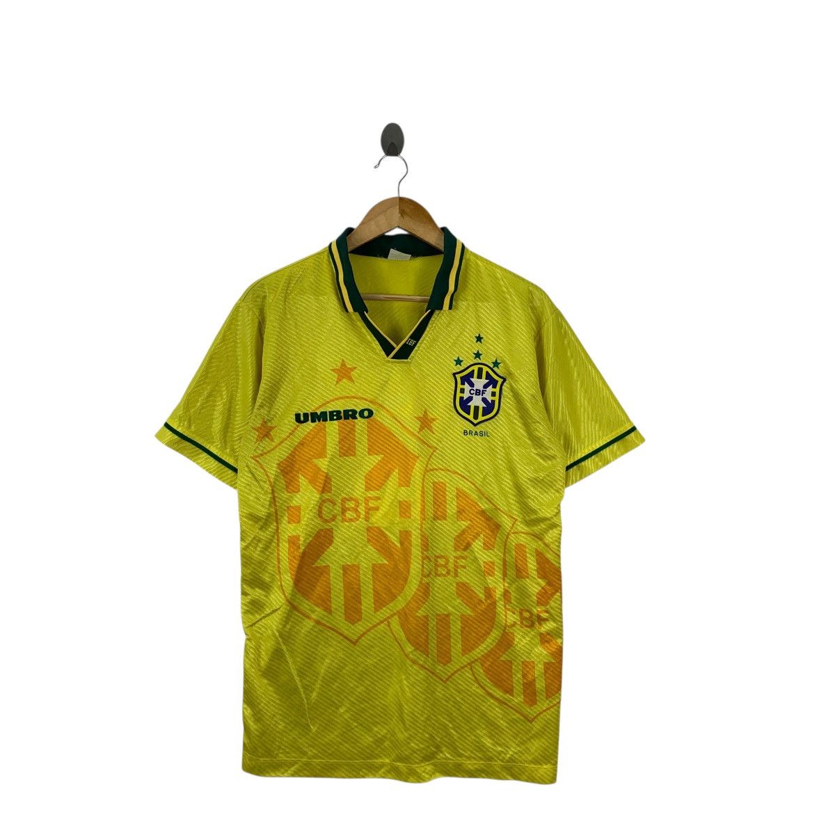 Umbro Vintage 1994 UMBRO BRAZIL FOOTBALL USA World Cup Jersey Tee Size US M / EU 48-50 / 2 - 3 Thumbnail