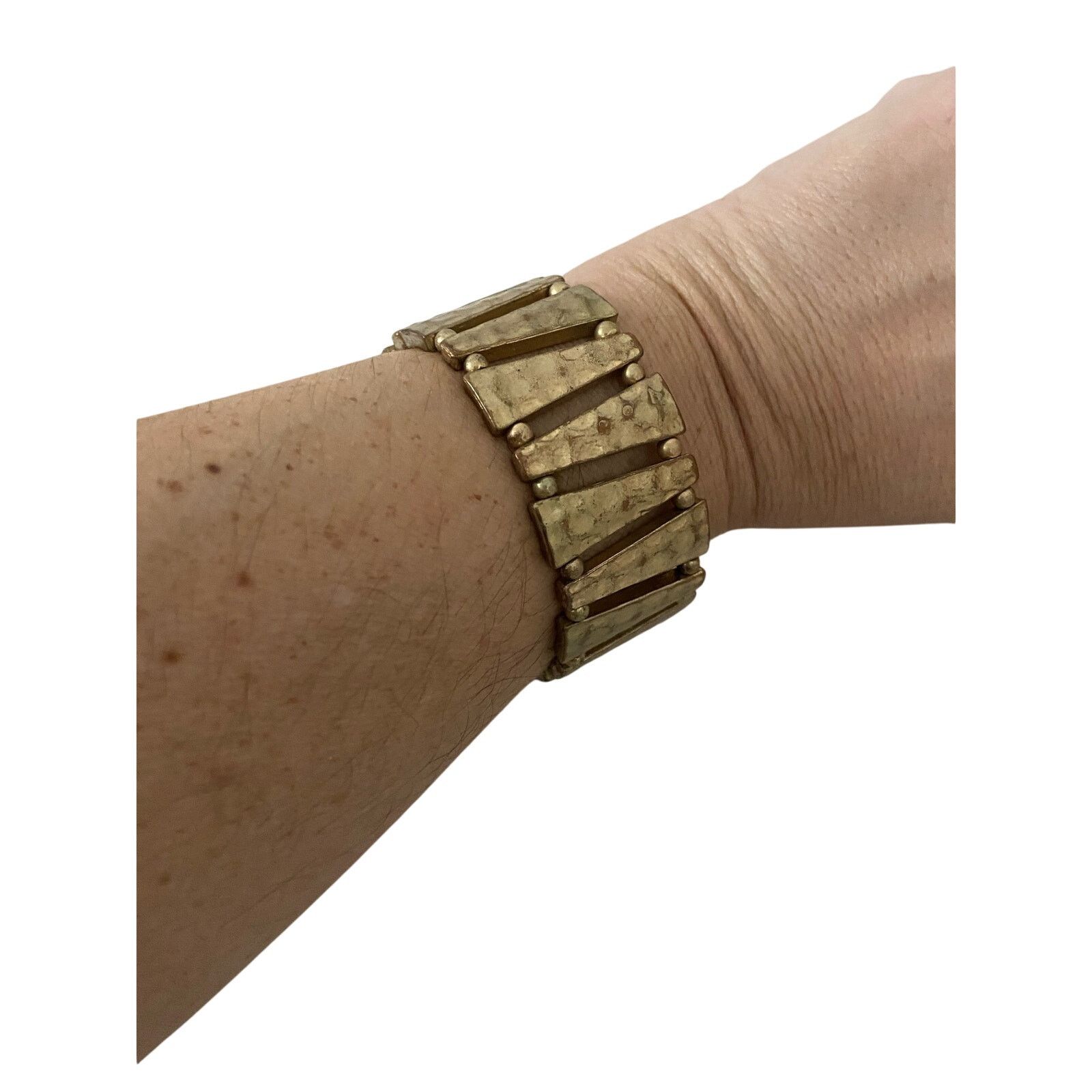 Other Gold tone triangle cuff bracelet Size ONE SIZE - 1 Thumbnail