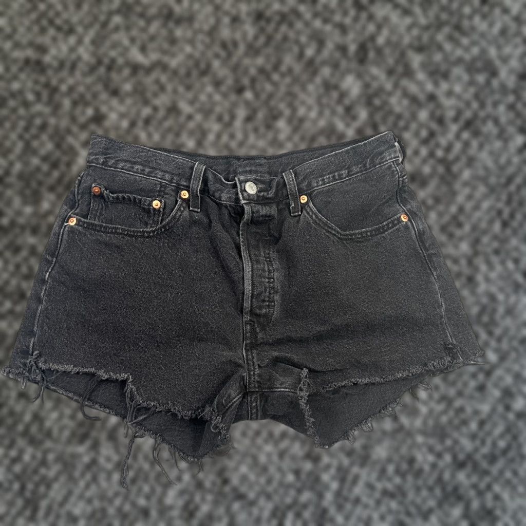 Levi's Levi's 501 Distressed Cut-Off Shorts Womens 32 Black Denim Casual Festive Size 24" / US 00 / IT 34 - 1 Thumbnail