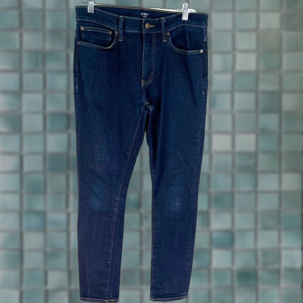 J.Crew J. Crew Flex Skinny Denim Jeans Mens 31 Blue 31X32 Tapered leg Jeans Mens 31 Blue 31X32 Tapered leg Size US 31 - 1 Thumbnail