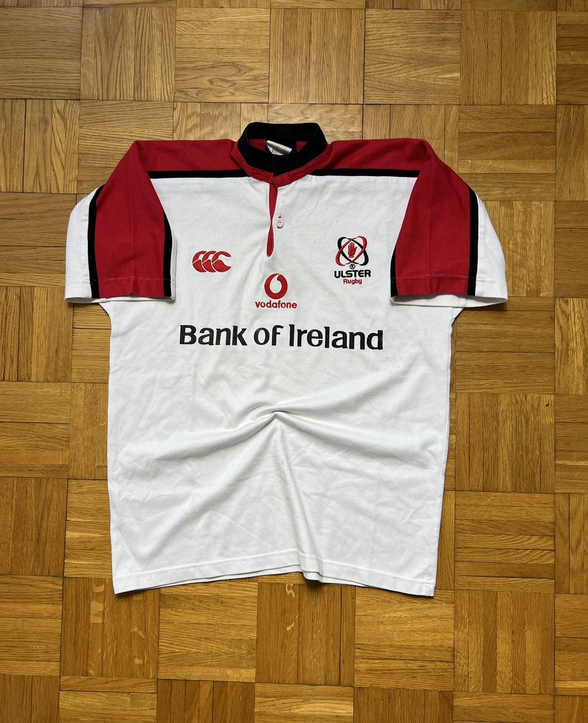 Canterbury of New Zealand × Vintage Tshirt Canterbury Ulster Rugby Union 2004 Vintage Ireland Size US M / EU 48-50 / 2 - 1 Thumbnail