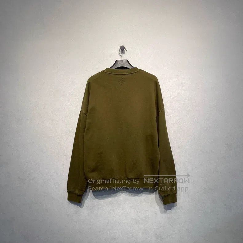 Louis Vuitton Louis Vuitton Rivet logo army green sweatshirt Size US XL / EU 56 / 4 - 2 Thumbnail