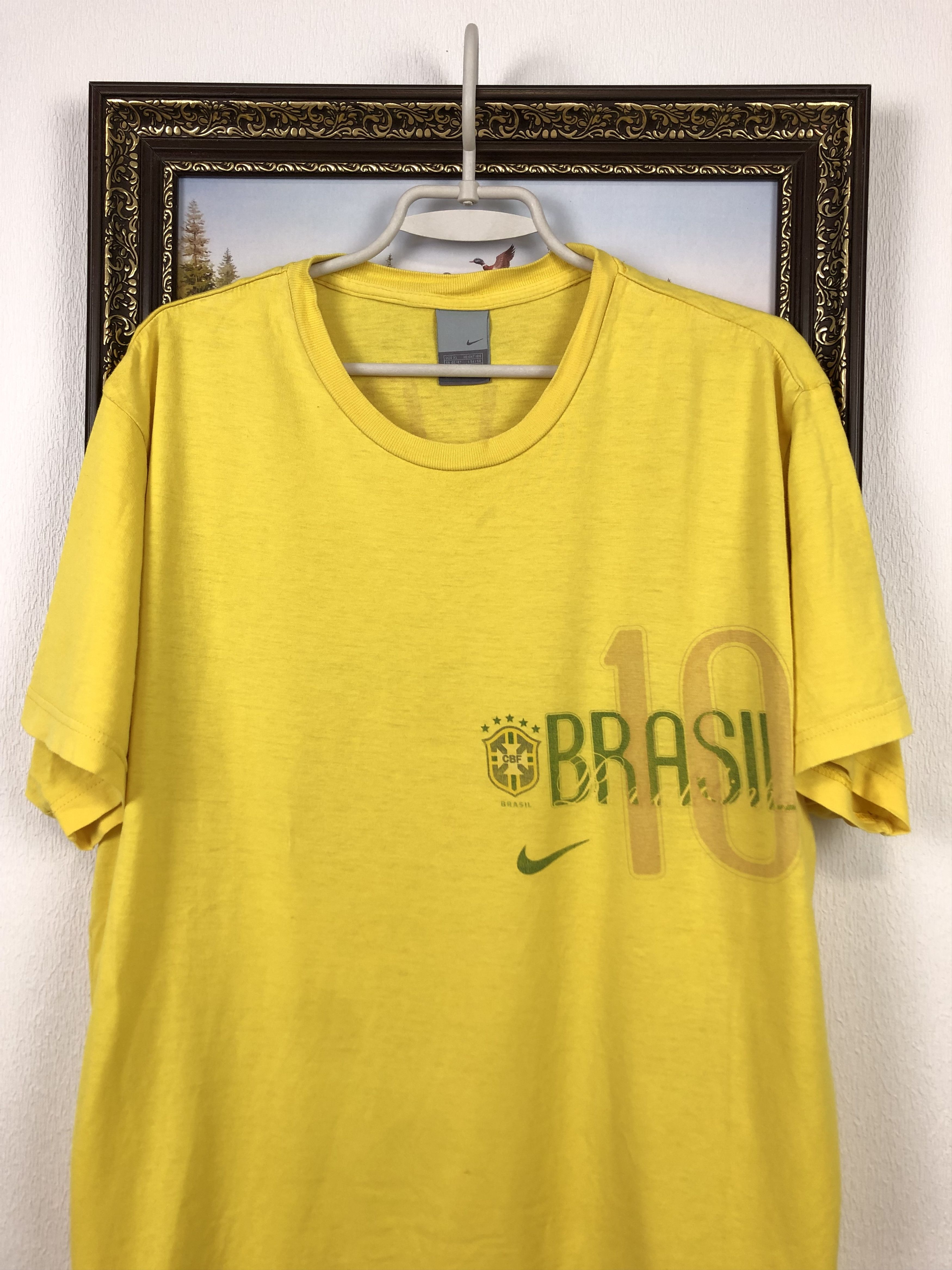 Nike Vintage Brazil Train Football Shirt #10 Ronaldinho Rare Size US XL / EU 56 / 4 - 2 Thumbnail