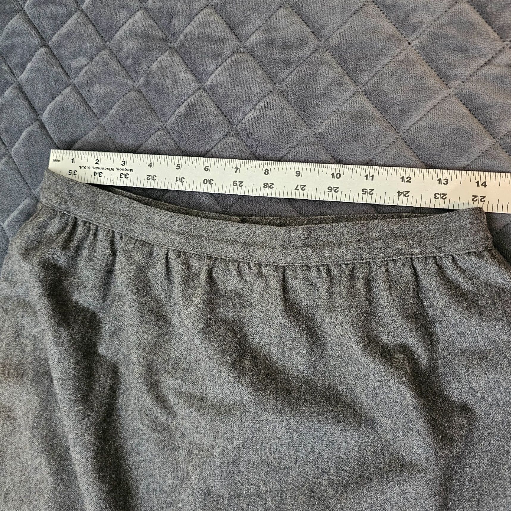 Vintage Pencil Skirt 12 Gray Wool Blend Straight Long Career Business Zipper Back Women Skirt Adult Regular Gray Size 34" / US 12 / IT 48 - 4 Thumbnail
