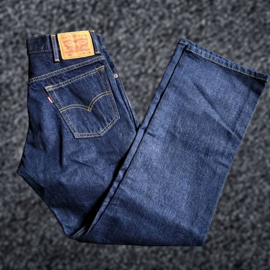 Levi's LEVI'S 511 Jeans Men W30/L30 Blue Denim Zip Fly Regular Bootcut Stretch Pocket All Seasons 30 in Inseam Model 511 Size US 30 / EU 46 - 1 Thumbnail