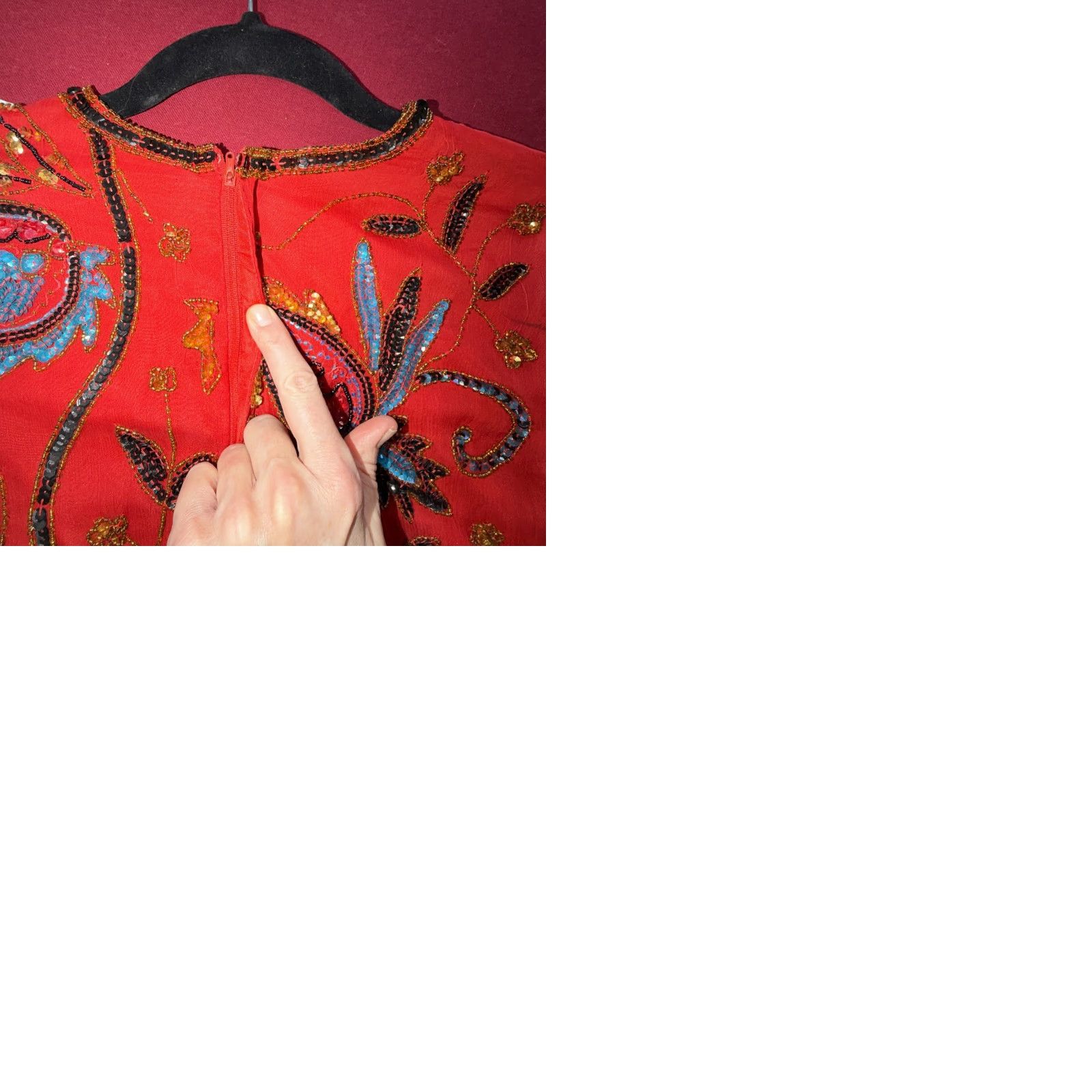 Vintage VINTAGE Laurence Kazar RED Silk black Blue Sequin Beaded Top Women L Floral S/S Formal Top Size L / US 10 / IT 46 - 11 Thumbnail