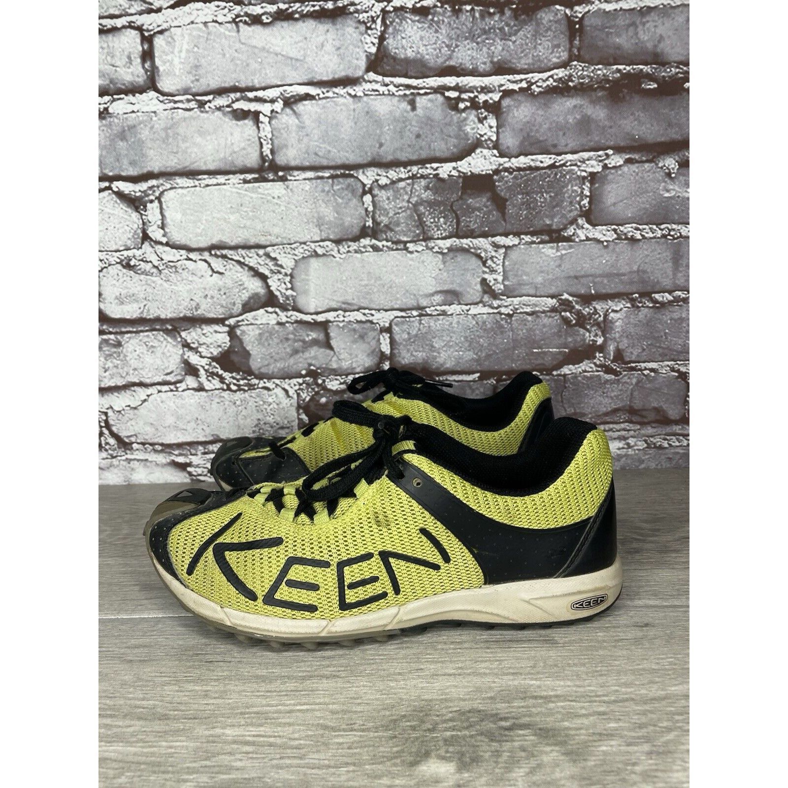 KEEN Keen Yellow Lime Mesh Black Lace Trail Athletic Sneakers Wom Size US 7 / IT 37 - 17 Thumbnail