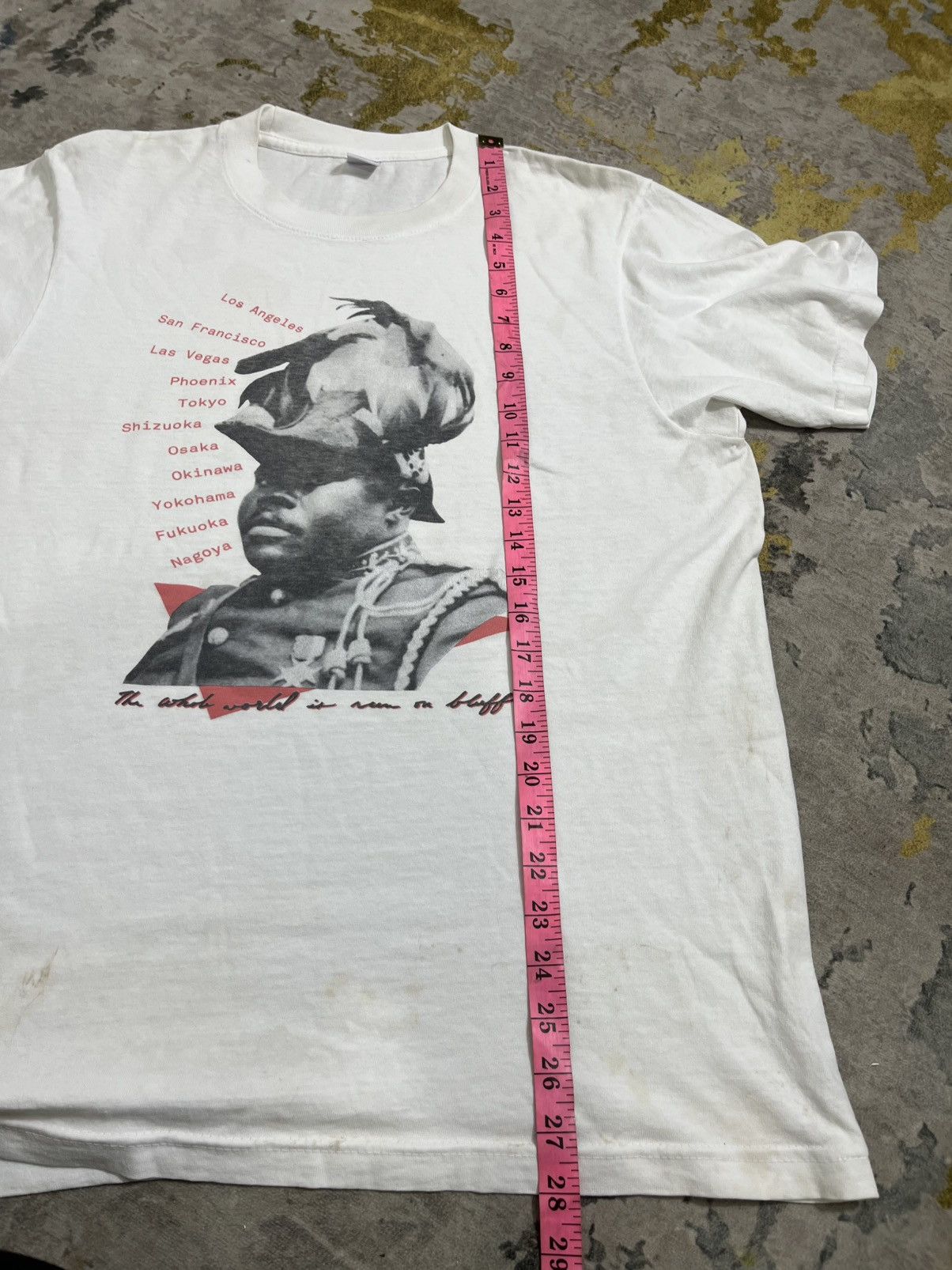 Undefeated Vintage 2000’s undefeated Tshirt Size US S / EU 44-46 / 1 - 8 Thumbnail