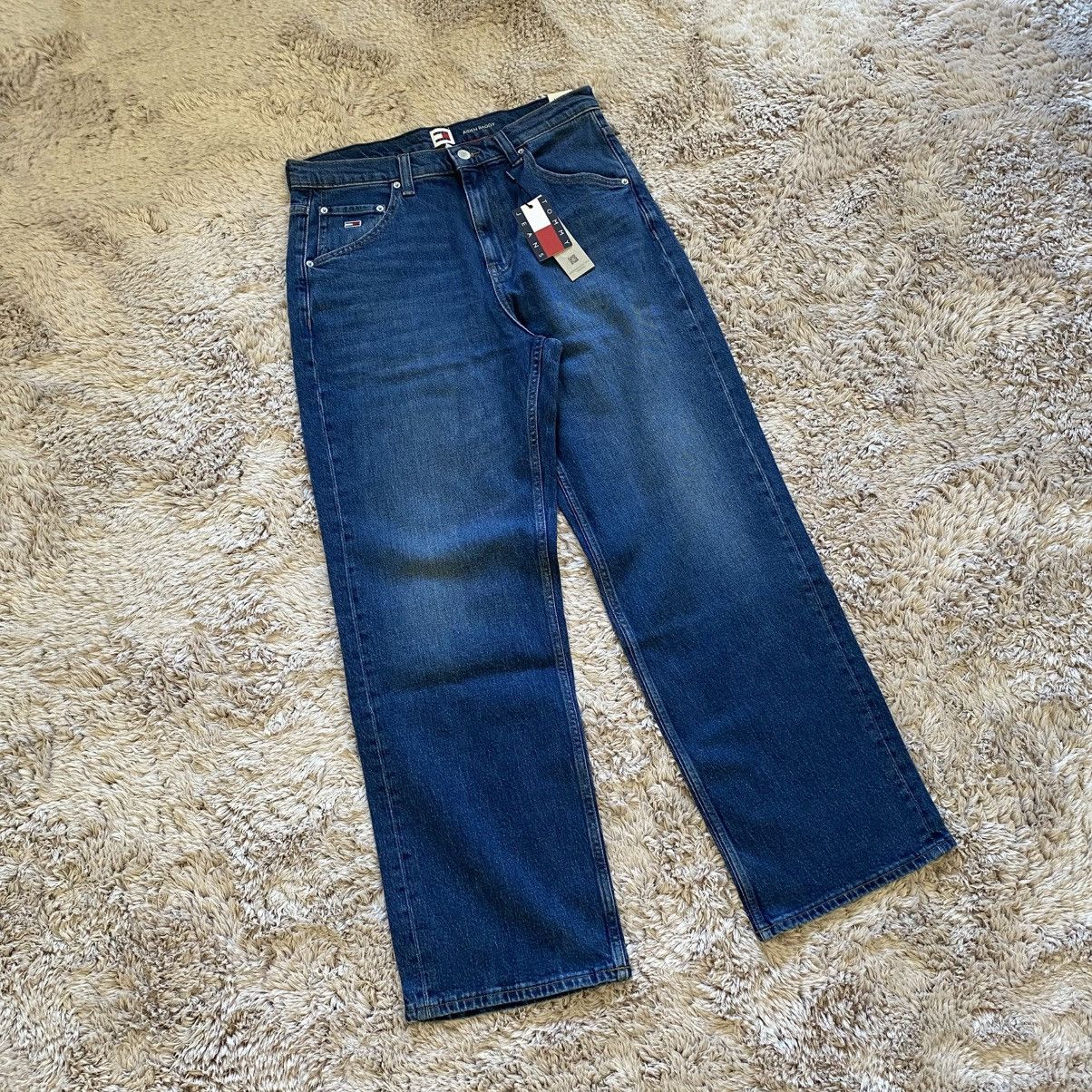 Tommy Hilfiger Tommy Hilfiger Blue Baggy Jeans (Aiden Baggy) NEW- Size 32 Size US 32 / EU 48 - 2 Thumbnail