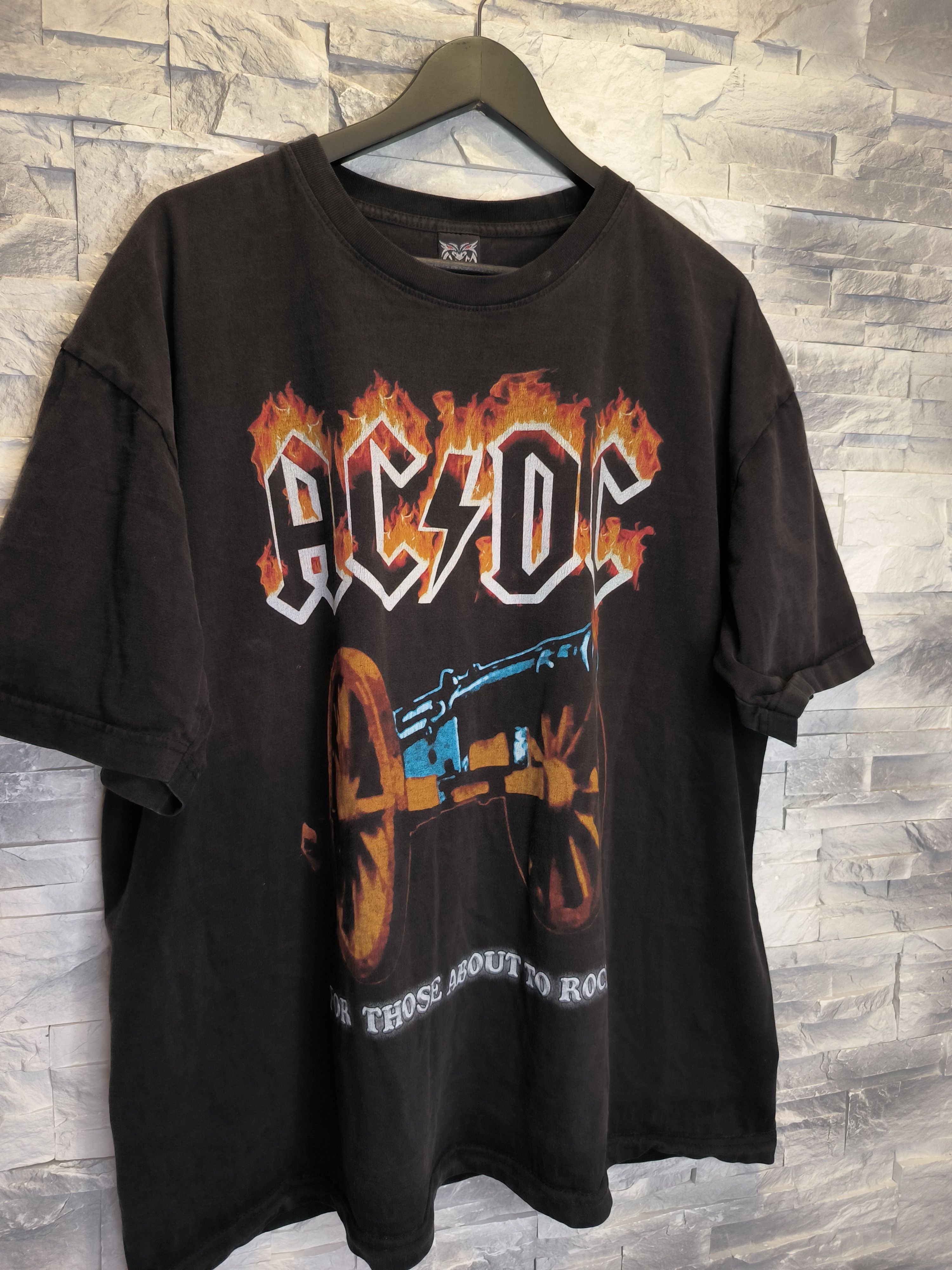 Band Tees Vintage ACDC Those to Rock Tee Shirt Print Black Size US XXL / EU 58 / 5 - 3 Thumbnail