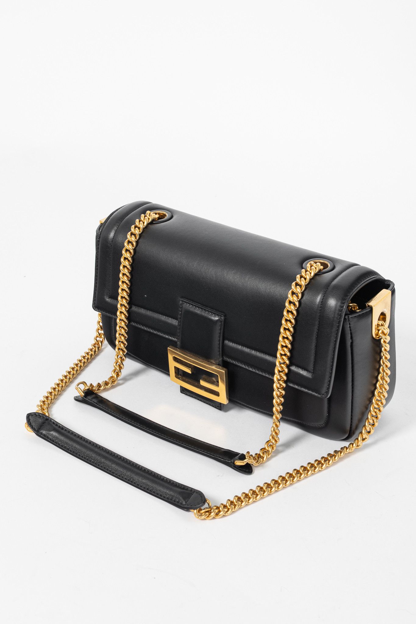 Fendi Fendi Baguette Black Nappa Leather FF Flap Bag Size ONE SIZE - 6 Thumbnail