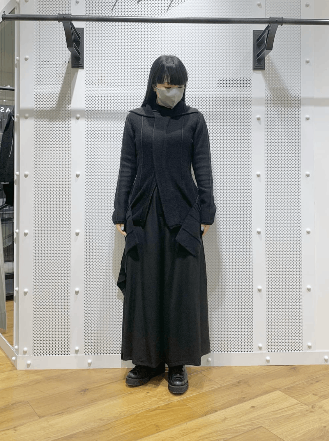 Yohji Yamamoto Yohji Yamamoto Femme - WOOL BACKSIDE WRAP S PANTS Size 40" / US 18 - 5 Thumbnail