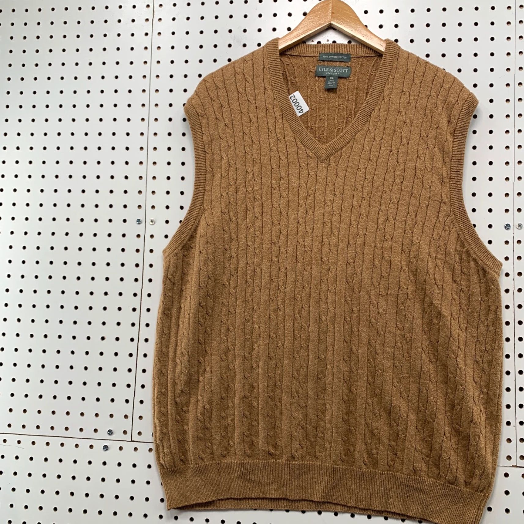 Lyle & Scott VINTAGE Lyle & Scott Scotland Knit Sweater Vest Mens XL Brown Cable Knit 22x29 Size US XL / EU 56 / 4 - 3 Thumbnail