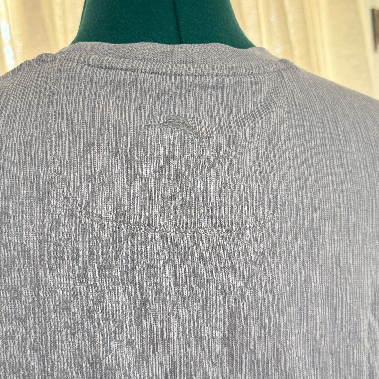 Tommy Bahama Tommy Bahama Short Sleeve Textured Tee | Sz L Size US L / EU 52-54 / 3 - 7 Thumbnail