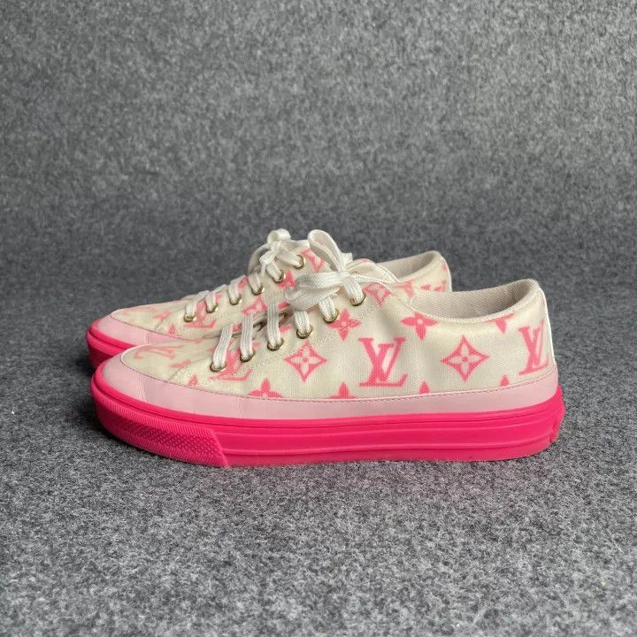 Louis Vuitton Louis Vuitton Stellar Casual Sneakers for Women 0079 Size US 6 / IT 36 - 1 Thumbnail