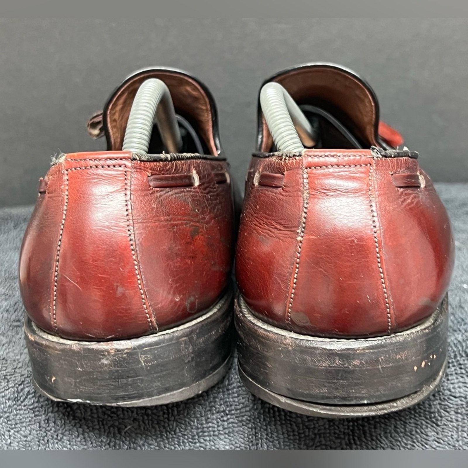 Allen Edmonds Allen Edmonds Saratoga Tassel Loafers Shoes Burgundy Leather Size US 11 / EU 44 - 7 Thumbnail