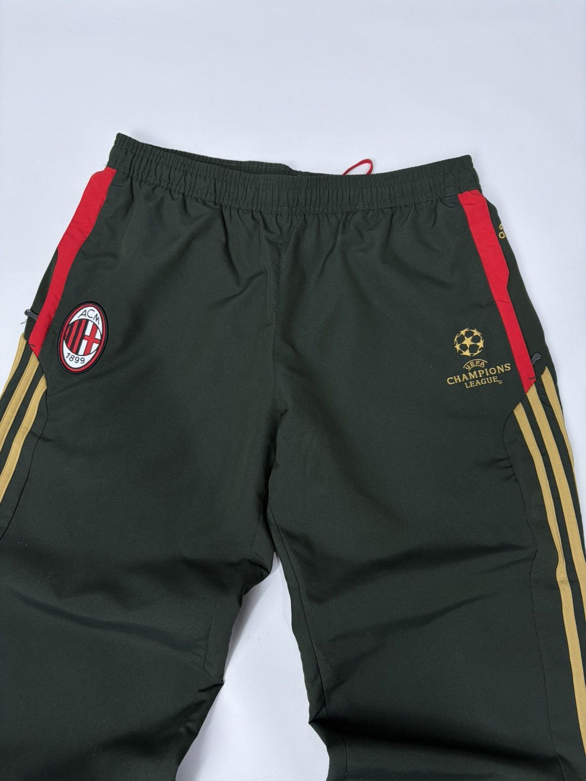 Nike AC Milan Adidas Tracksuit Champions League FootballY2K Set Size US L / EU 52-54 / 3 - 14 Thumbnail