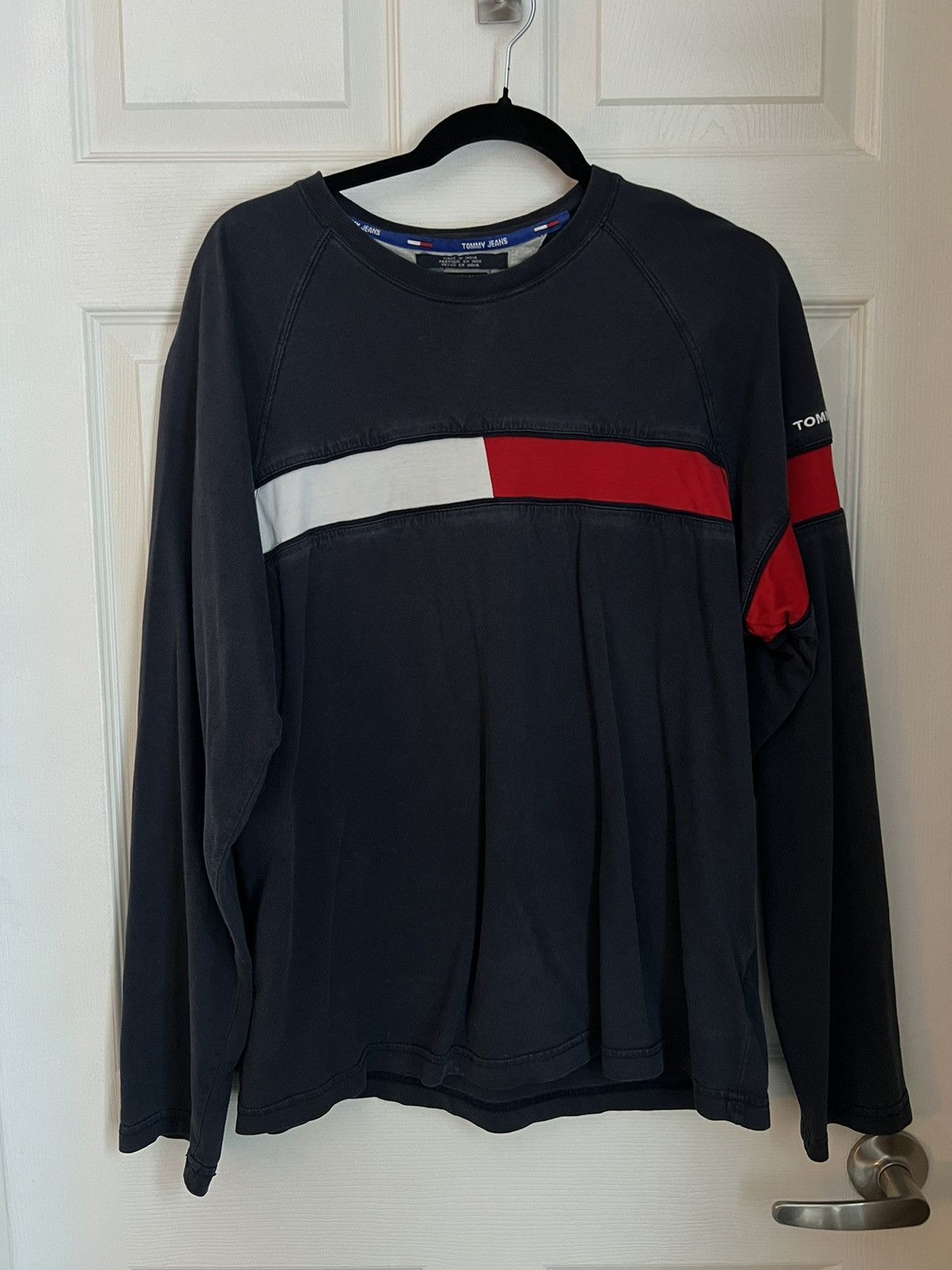 Tommy Jeans Tommy Jeans vintage long sleeve Size US L / EU 52-54 / 3 - 1 Thumbnail