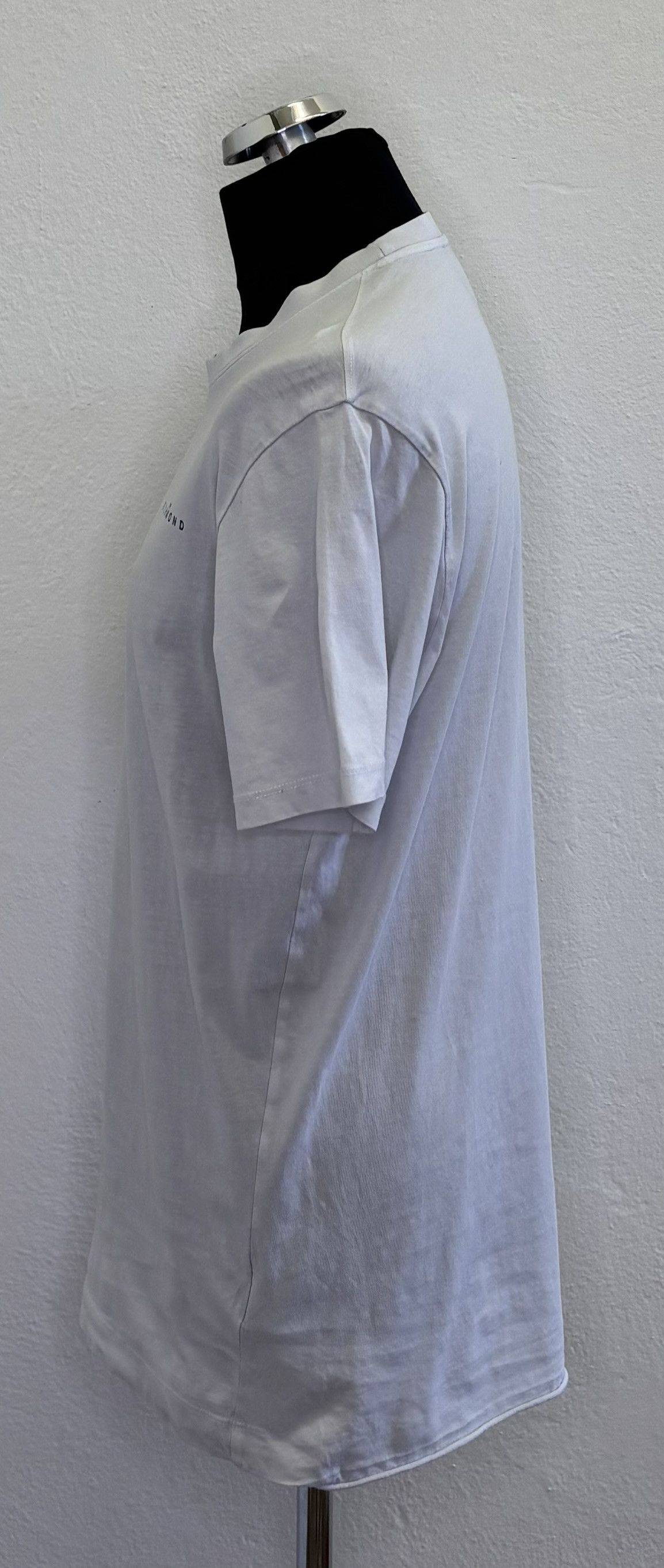 John Richmond John Richmond White T-shirt Size. XXL Size US XXL / EU 58 / 5 - 3 Thumbnail
