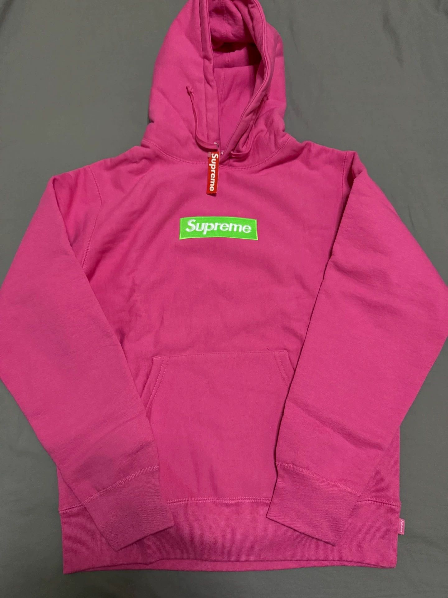 Supreme Supreme FW17 Box Logo Hoodie Pink & Pale Lime M/L Size US M / EU 48-50 / 2 - 1 Thumbnail