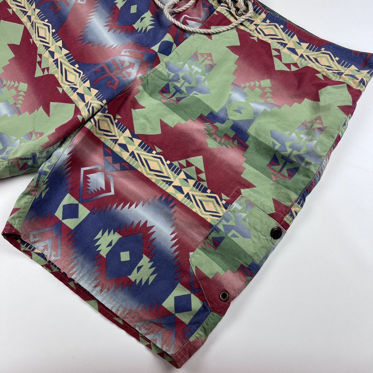 Polo Ralph Lauren Polo Ralph Lauren Aztec print shorts Size US 40 / EU 56 - 7 Thumbnail