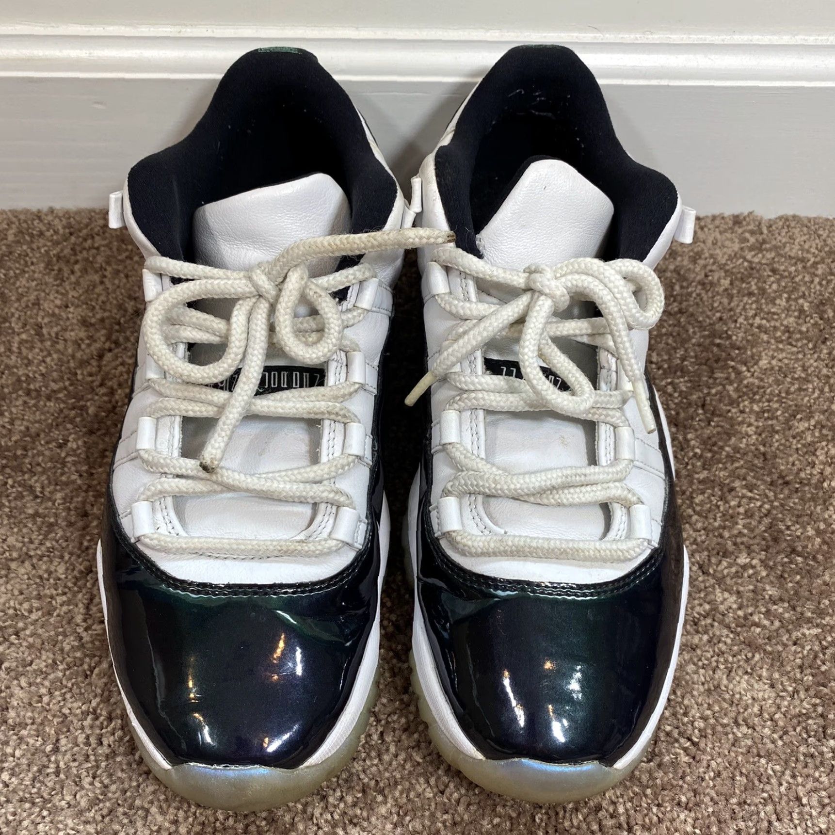 Nike Nike Air Jordan 11 Retro Low Sneakers Mens 10.5 Basketball Casual Low Top Emerald Easter 528895-145 Size US 11 / EU 44 - 4 Thumbnail