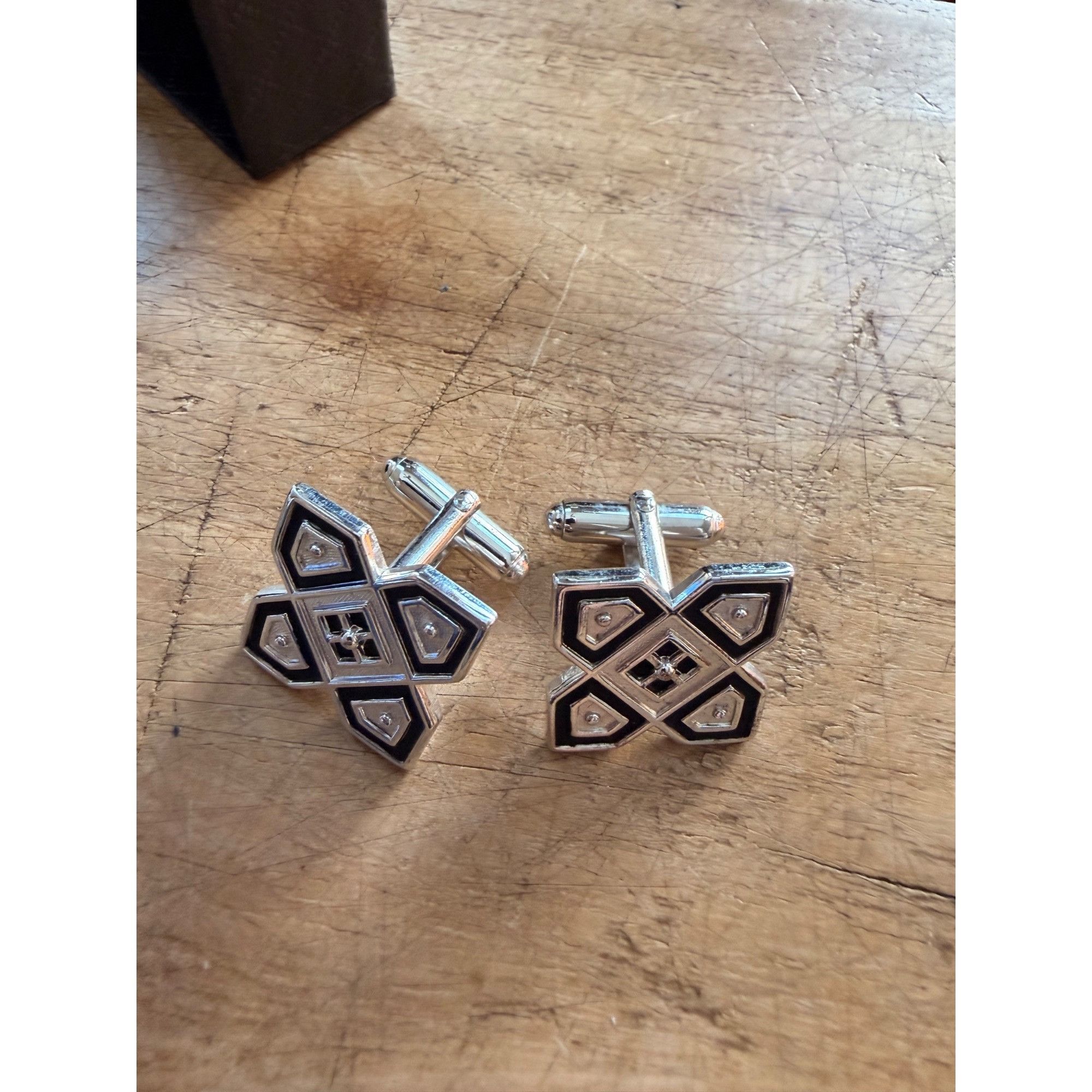 Other Geometric Silver & Black Metal Cufflinks With Box Size ONE SIZE - 2 Thumbnail