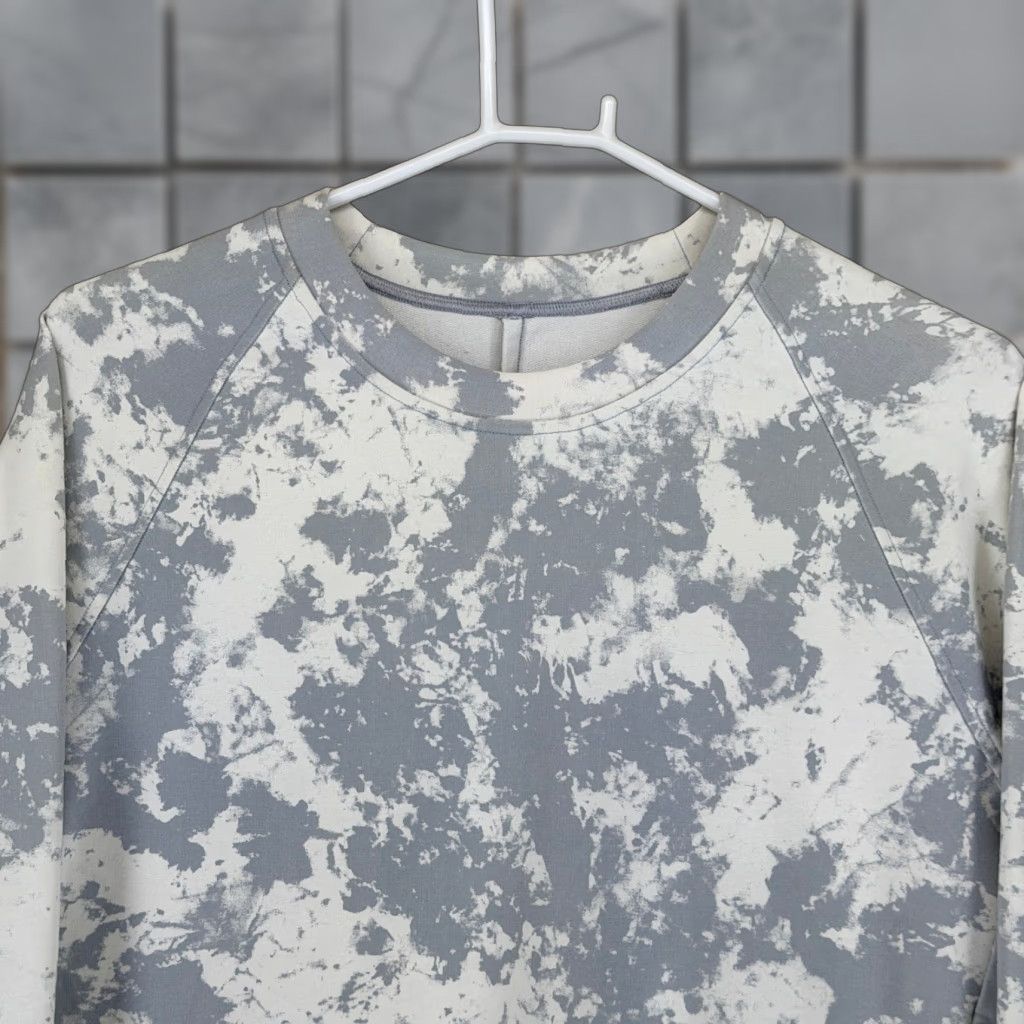 Lululemon Lululemon Athletic Crewneck City Sweatshirt Tie Dye Gray White Logo L Sweatshirt, Gray, L, Men Size US L / EU 52-54 / 3 - 1 Thumbnail