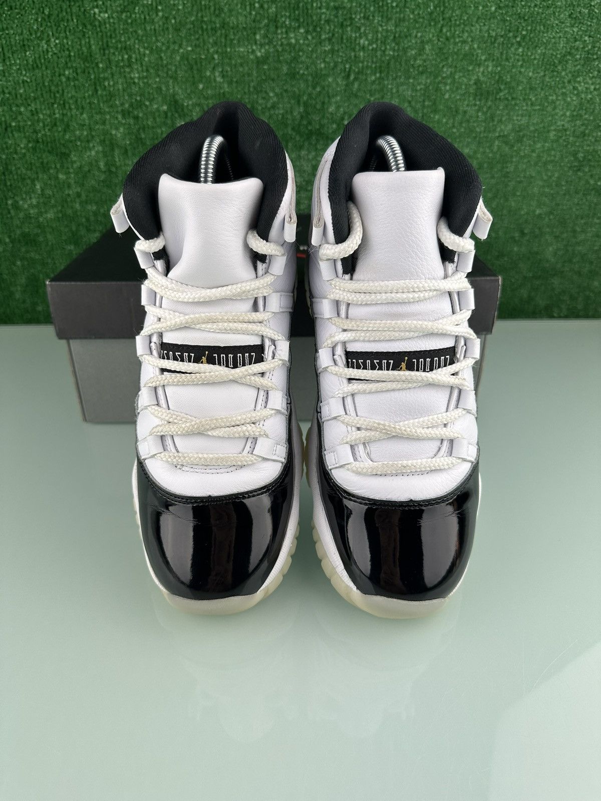 Jordan Brand Jordan 11 Retro Mid Gratitude / Defining Moments (GS) Size US 6 / EU 39 - 4 Thumbnail