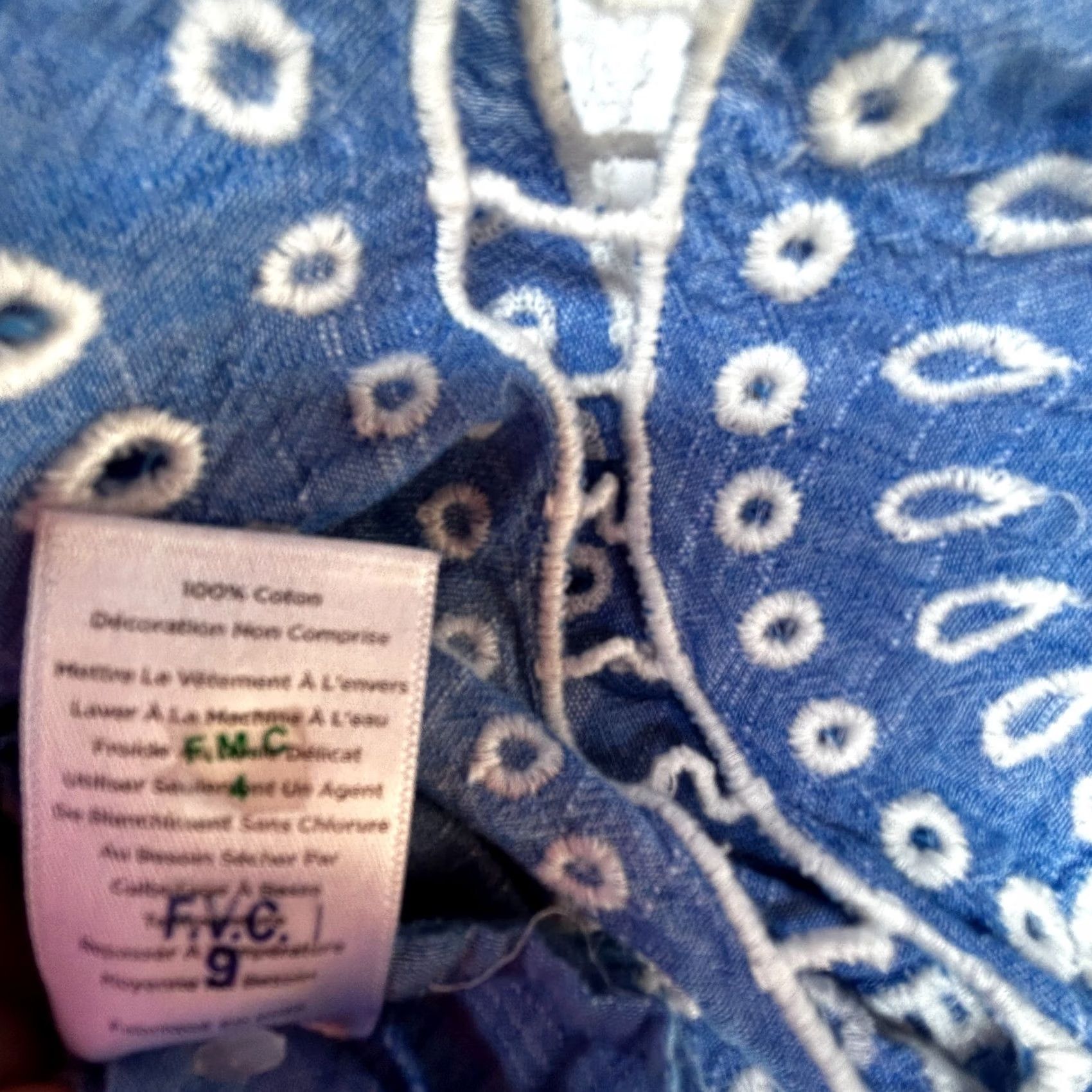 Talbots Talbots Petite Blue White Embroidered Tassel Tie Top Blouse 3/4 Sleeve Women Size S / US 4 / IT 40 - 6 Thumbnail