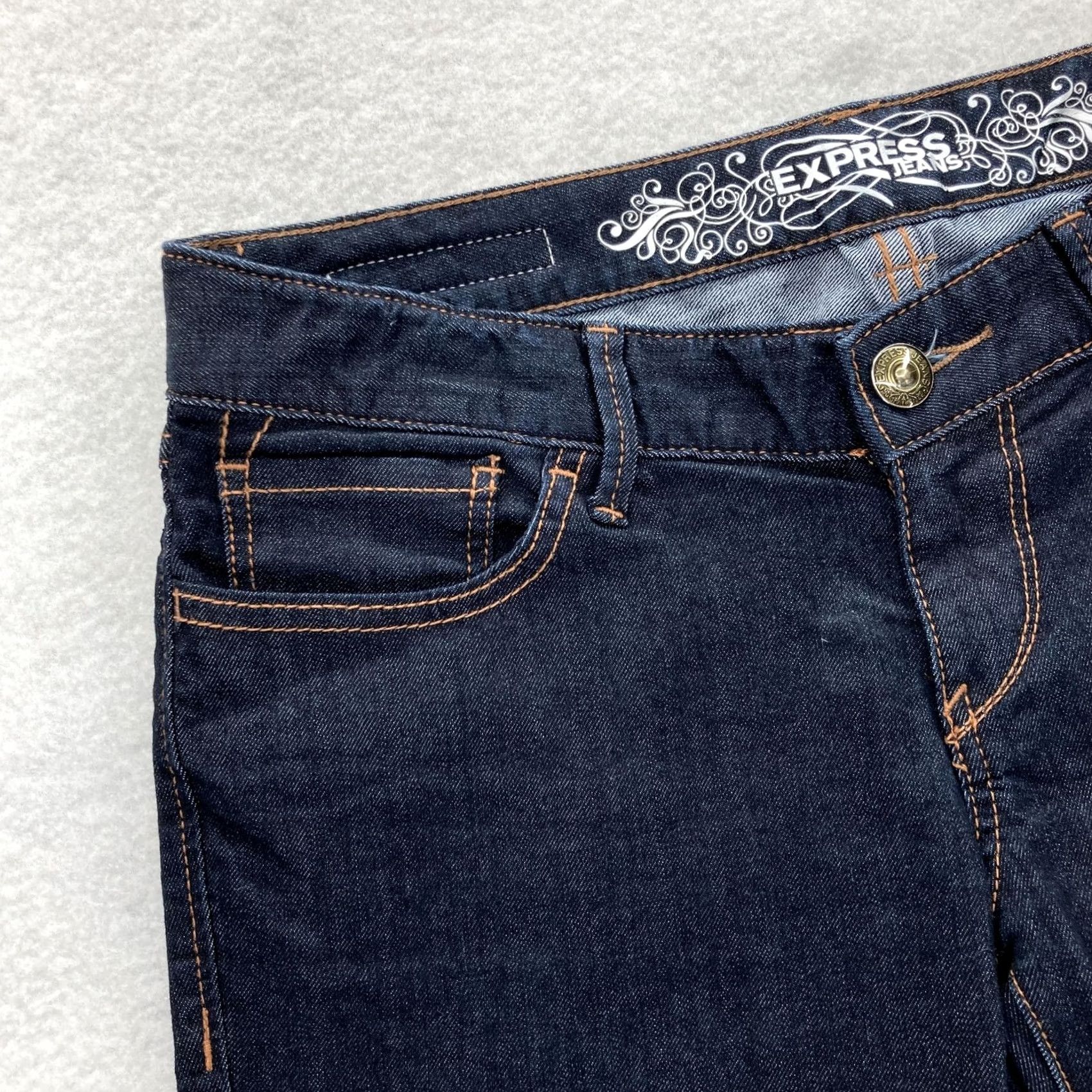 Express VINTAGE Express Jeans Womens 6 Dark Wash Crop Jean Legging Zelda Slim Ultra Low Rise Y2K Size 28" / US 6 / IT 42 - 3 Thumbnail