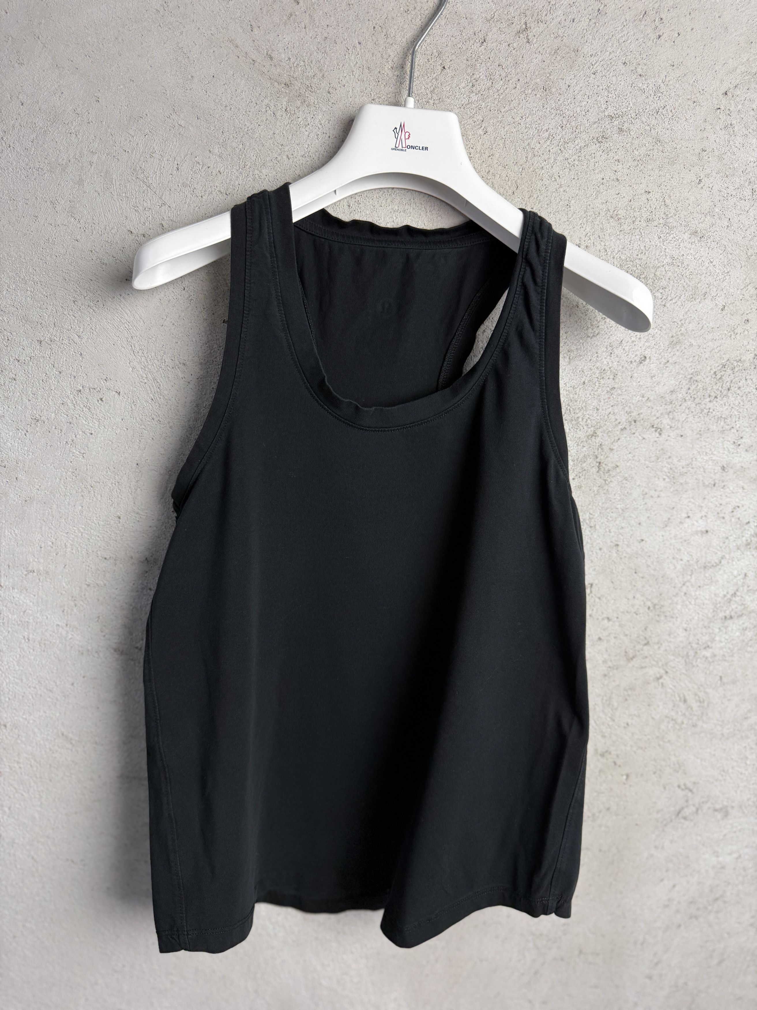 Lululemon Lululemon racerback tank top t-shirt tee yoga gym pilates Size S / US 4 / IT 40 - 2 Thumbnail
