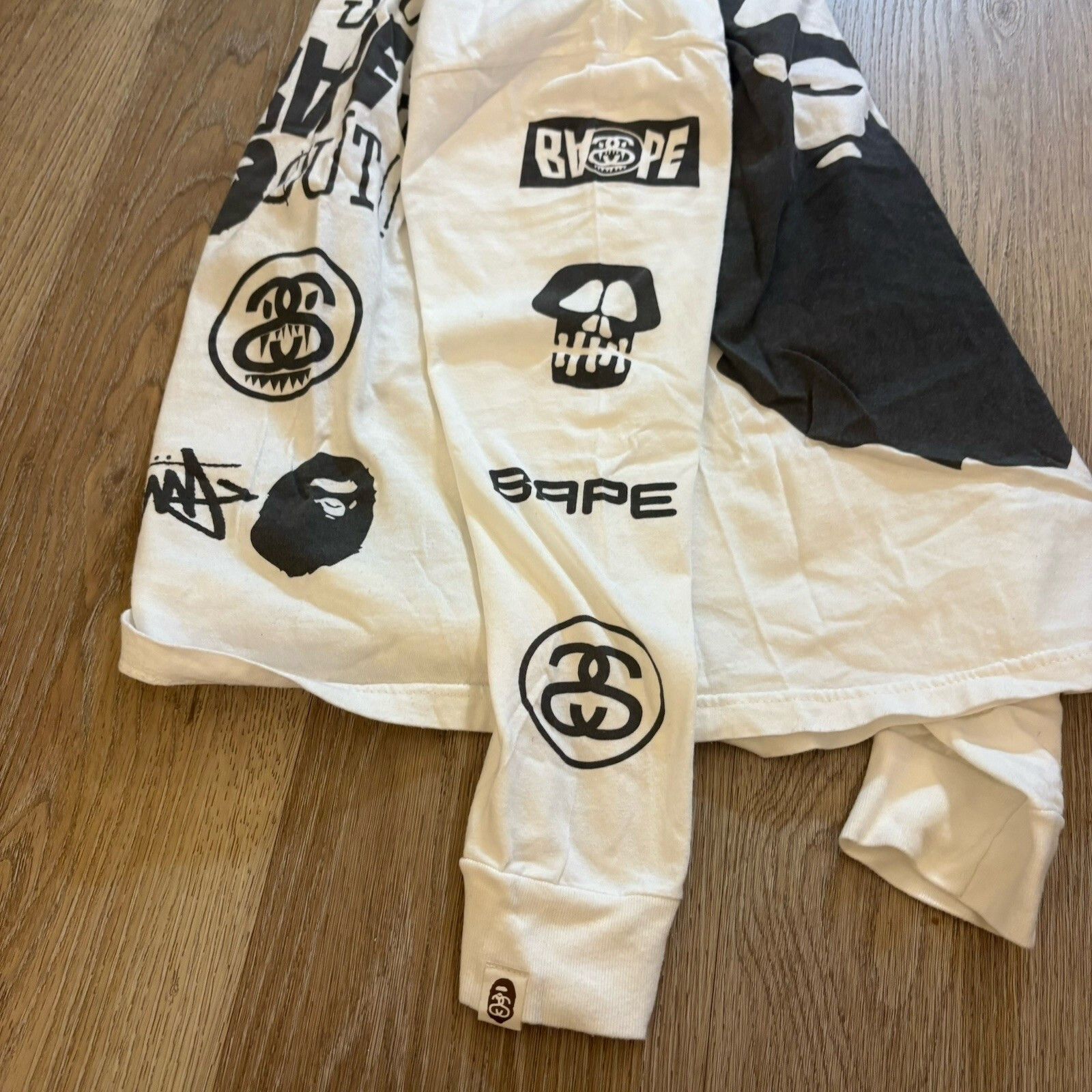 Bape 0029 Bape X Stussy Logos L/S Tee White Medium Size US M / EU 48-50 / 2 - 4 Thumbnail