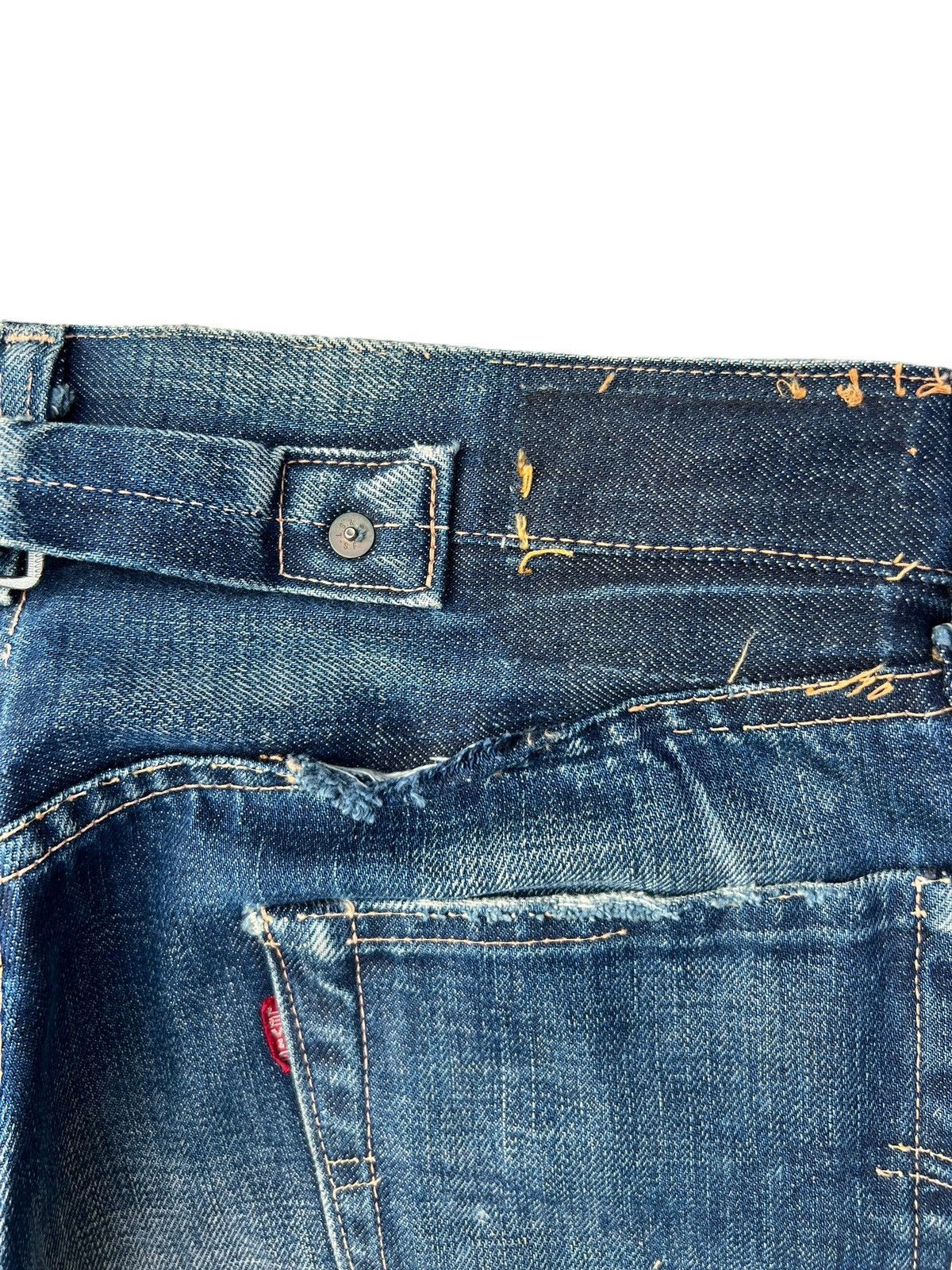 Levi's VTG 2002 Levi’s 501 XX LVC 1937 Ripped Denim Selvedge Jeans Size US 30 / EU 46 - 17 Thumbnail