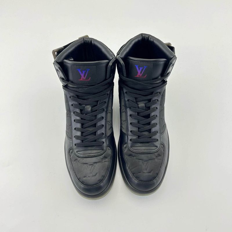 Louis Vuitton Louis Vuitton Rivoli Stylish High-Top Sneakers - Size US 8.5 / EU 41-42 - 2 Thumbnail