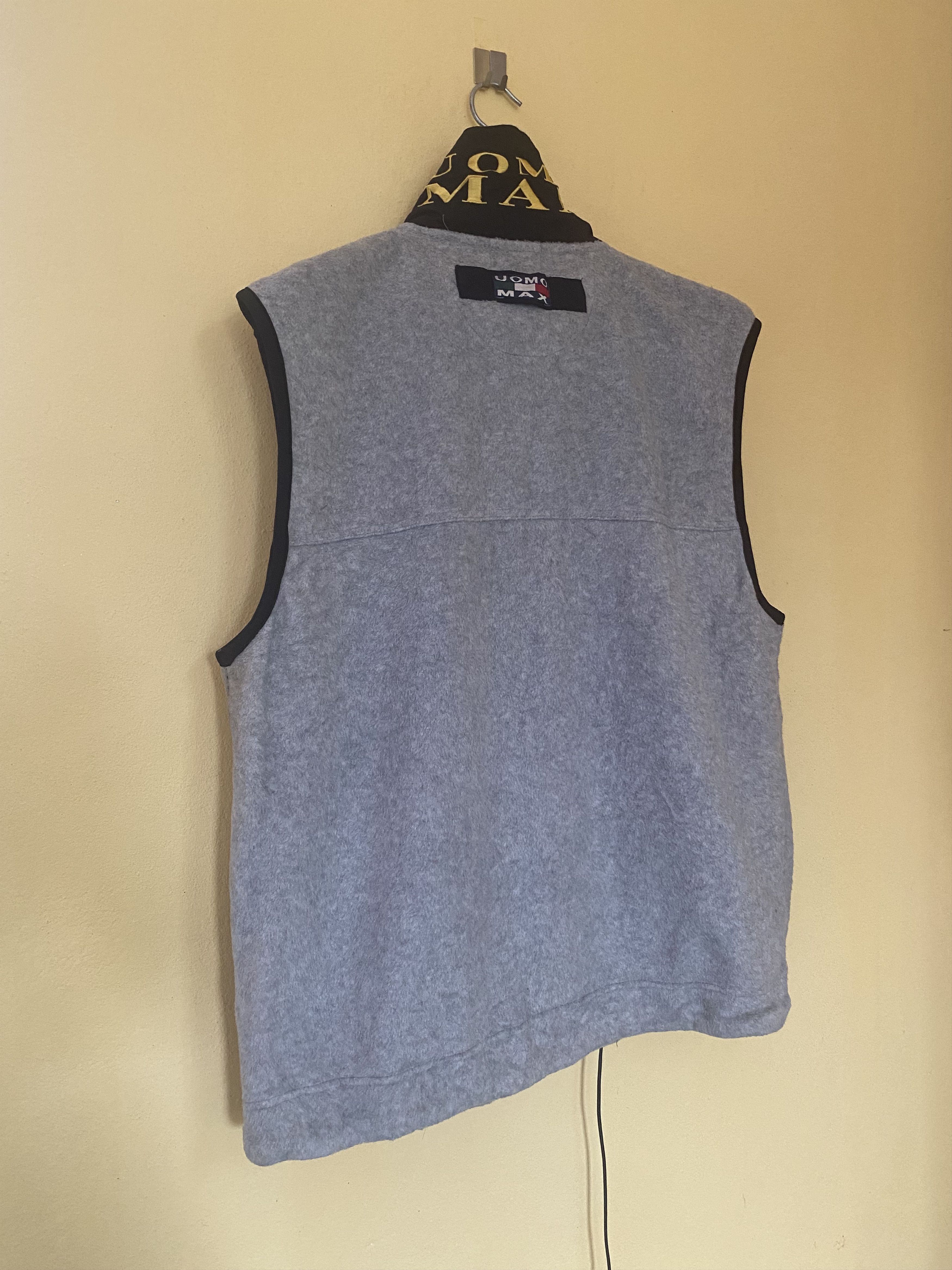 Other Uomo Max vest style Size US XXL / EU 58 / 5 - 4 Thumbnail