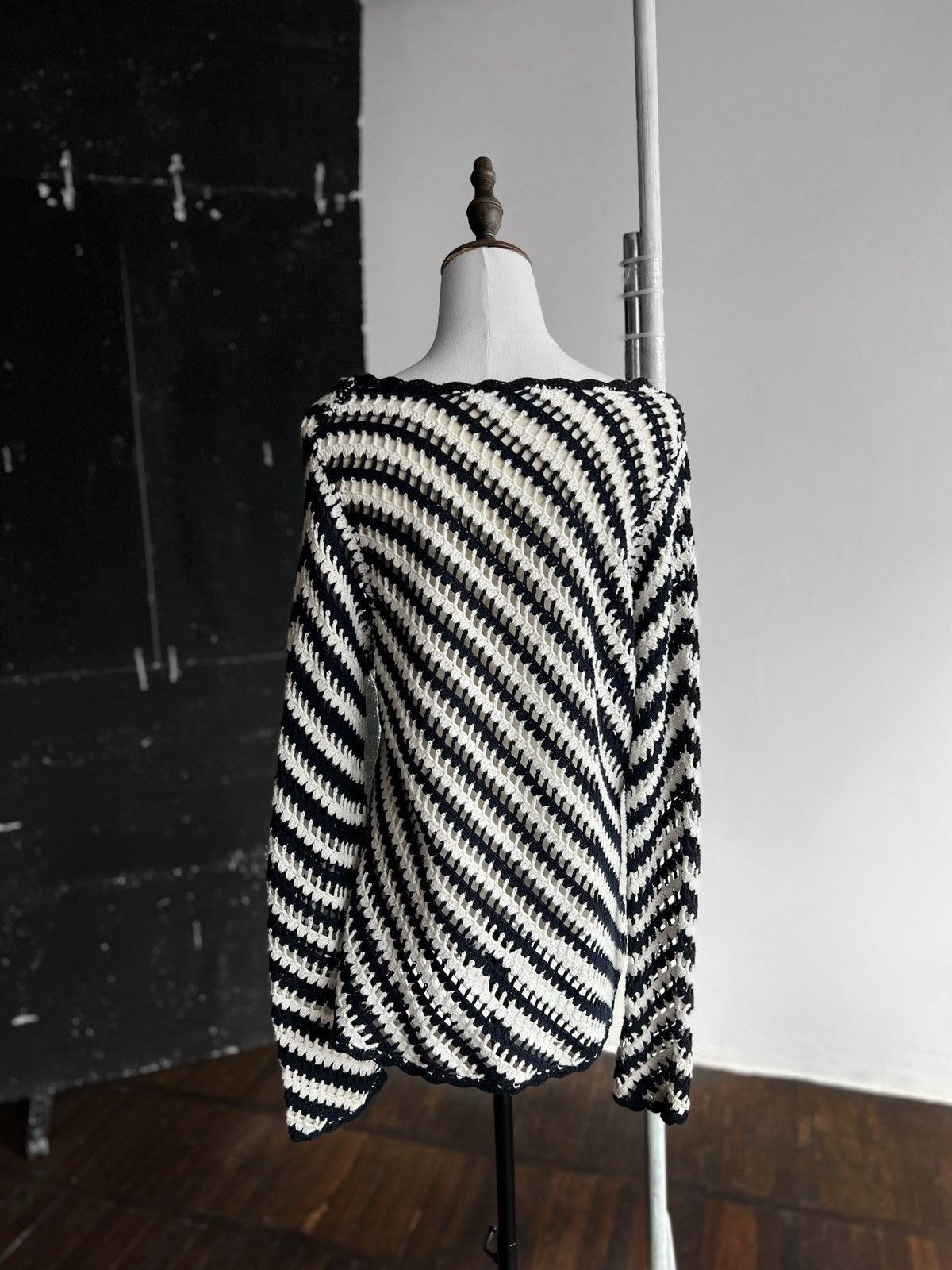 Designer × Desigual Desigual Womens Niagara Knitted Long Sleeve Sweater V-Neck Size XL / US 12-14 / IT 48-50 - 5 Thumbnail