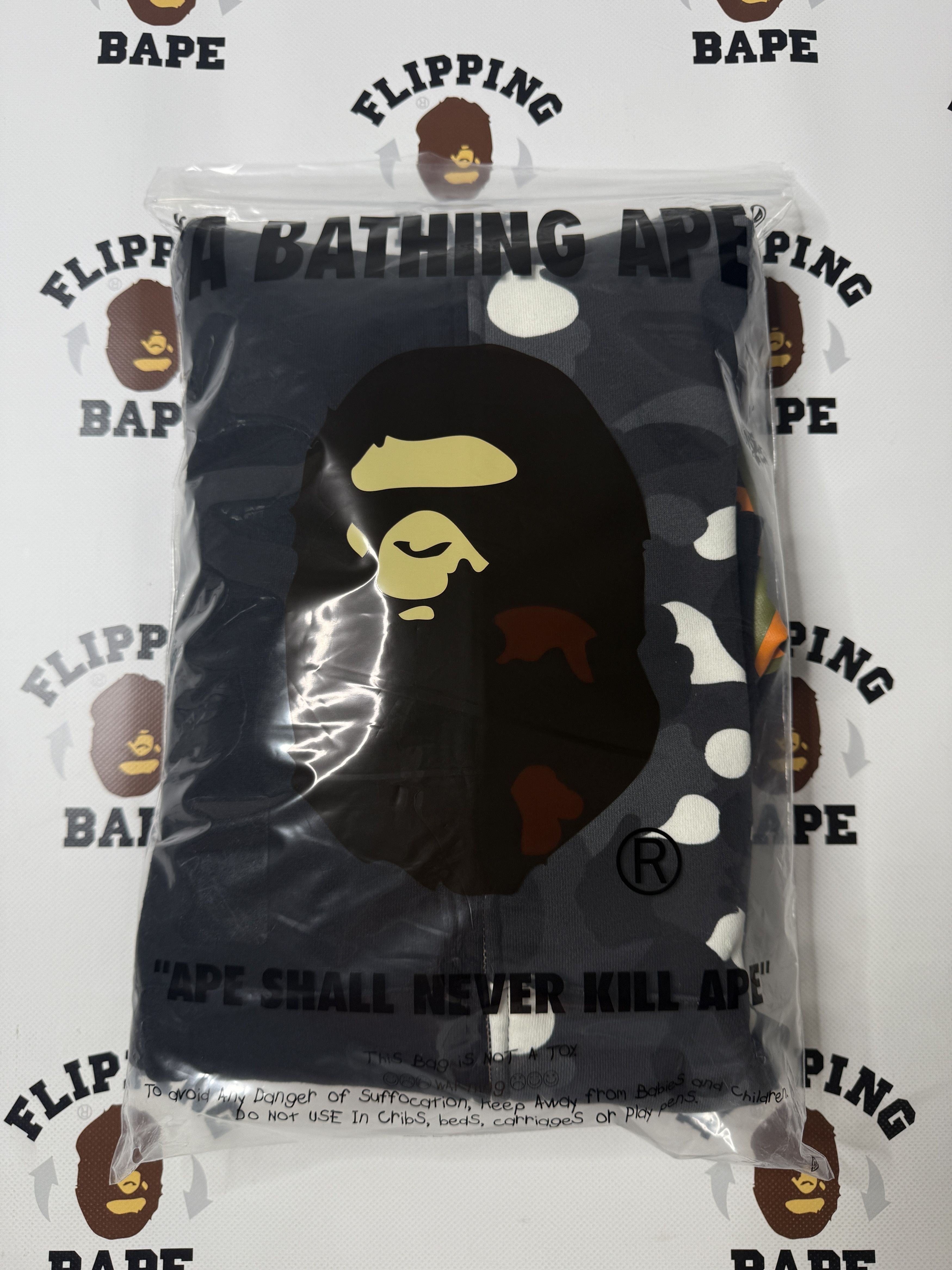 Bape BAPE CITY CAMO TIGER SHARK FULL ZIP HOODIE AW25 Size US L / EU 52-54 / 3 - 22 Thumbnail
