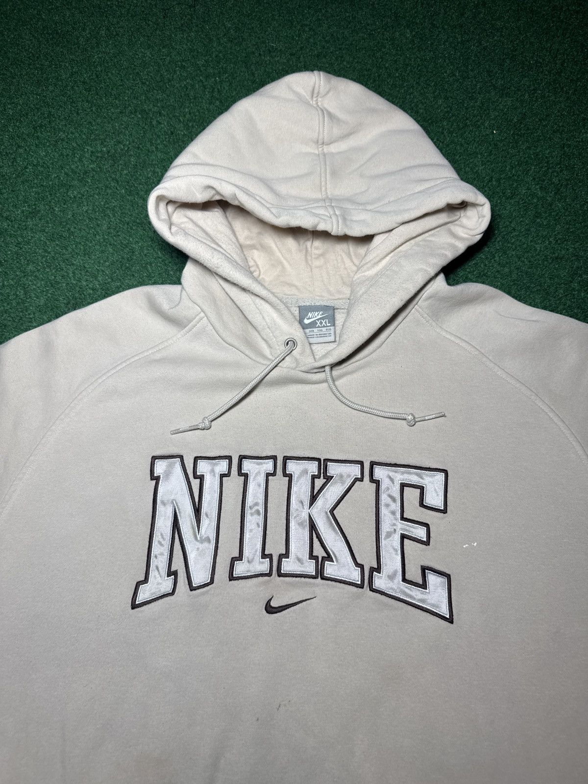 Nike Vintage Nike Y2K Spellout Cream XXL Hoodie Sweatshirt Size US XXL / EU 58 / 5 - 2 Thumbnail