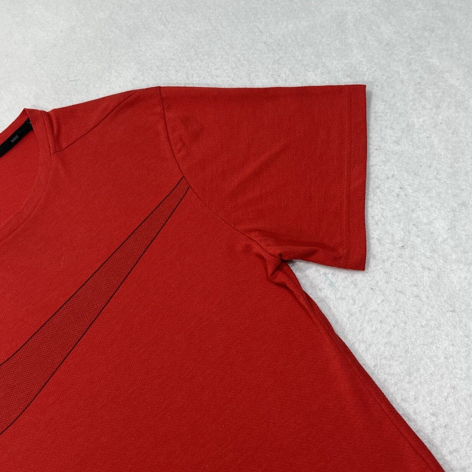 Nike Nike Dri Fit Men's Medium Athletic Swoosh Logo T Shirt Size US M / EU 48-50 / 2 - 4 Thumbnail
