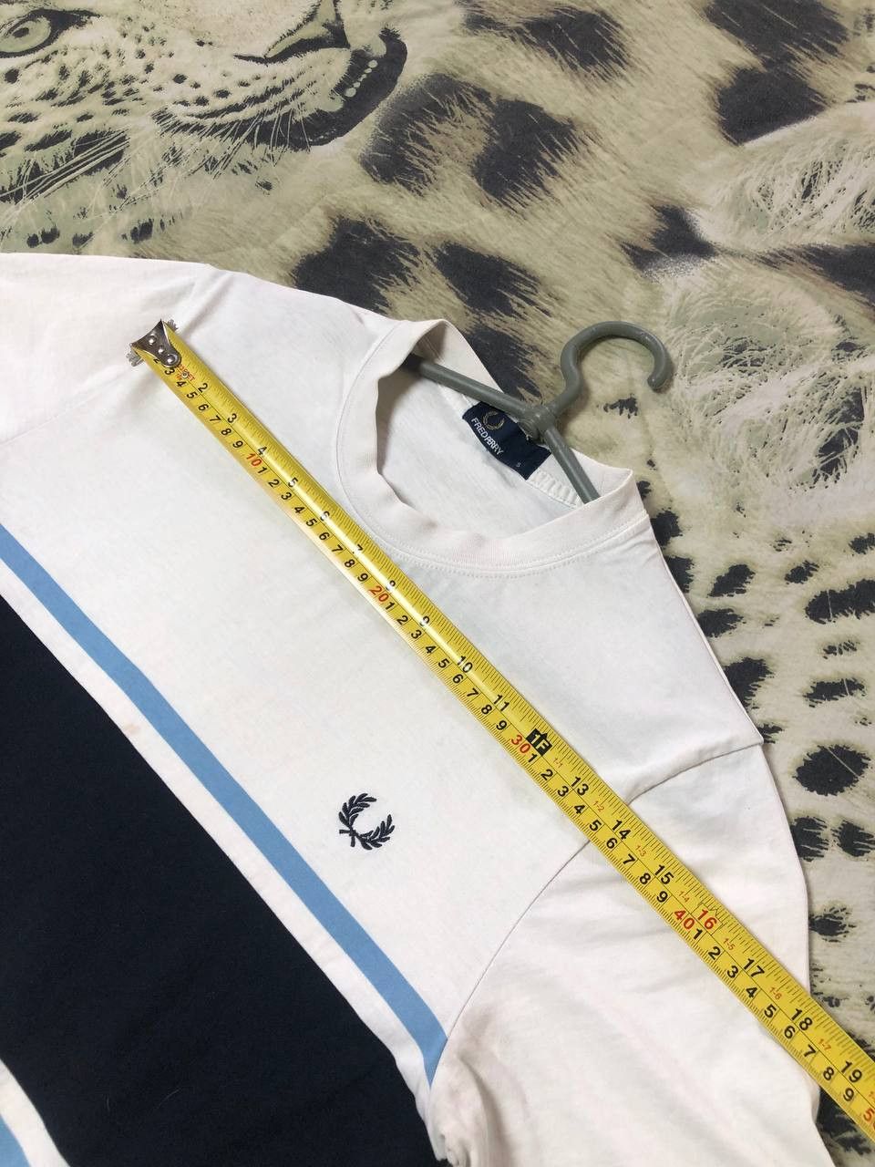 Fred Perry T-Shirt Fred Perry luxury streetwear logo vintage Y2K Size US S / EU 44-46 / 1 - 16 Thumbnail