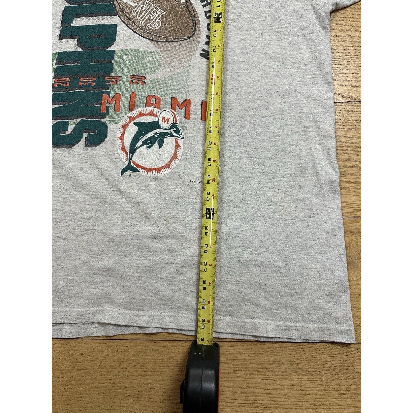 Logo 7 × NFL × Vintage Vintage Miami Dolphins T-shirt Size US XL / EU 56 / 4 - 7 Thumbnail