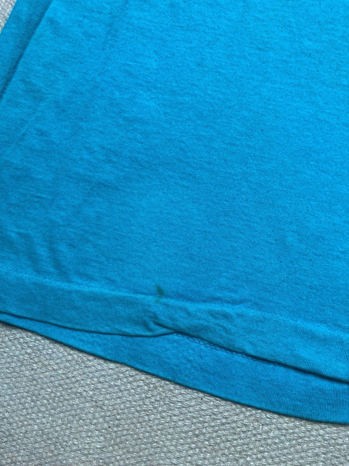 Vintage 80s pocket t shirt blank teal fruit of loom cotton soft XL Size US XL / EU 56 / 4 - 9 Thumbnail