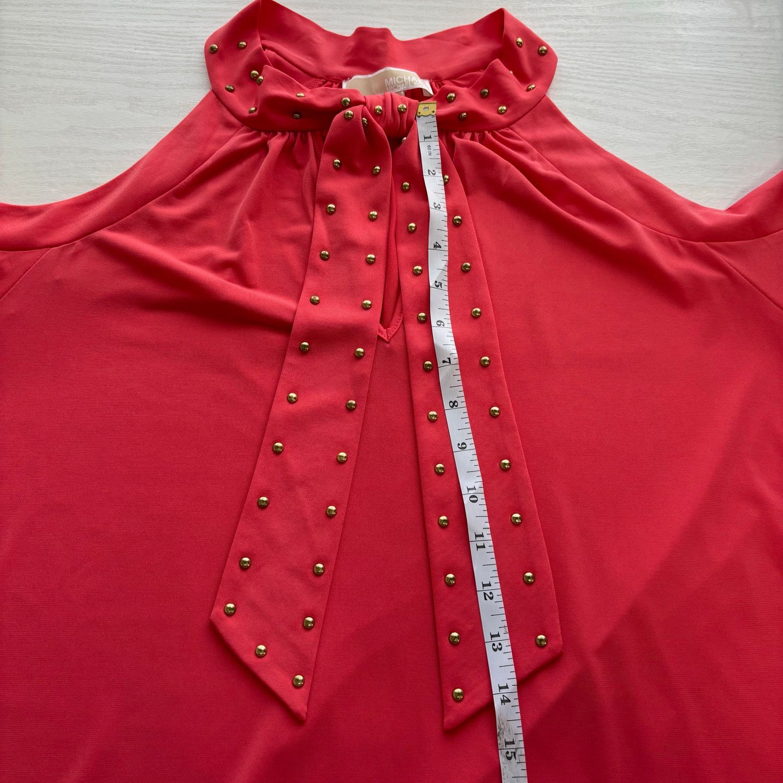 Michael Kors MICHAEL Michael Kors Cold-shoulder Tie-neck Coral Blouse XL Size XL / US 12-14 / IT 48-50 - 10 Thumbnail