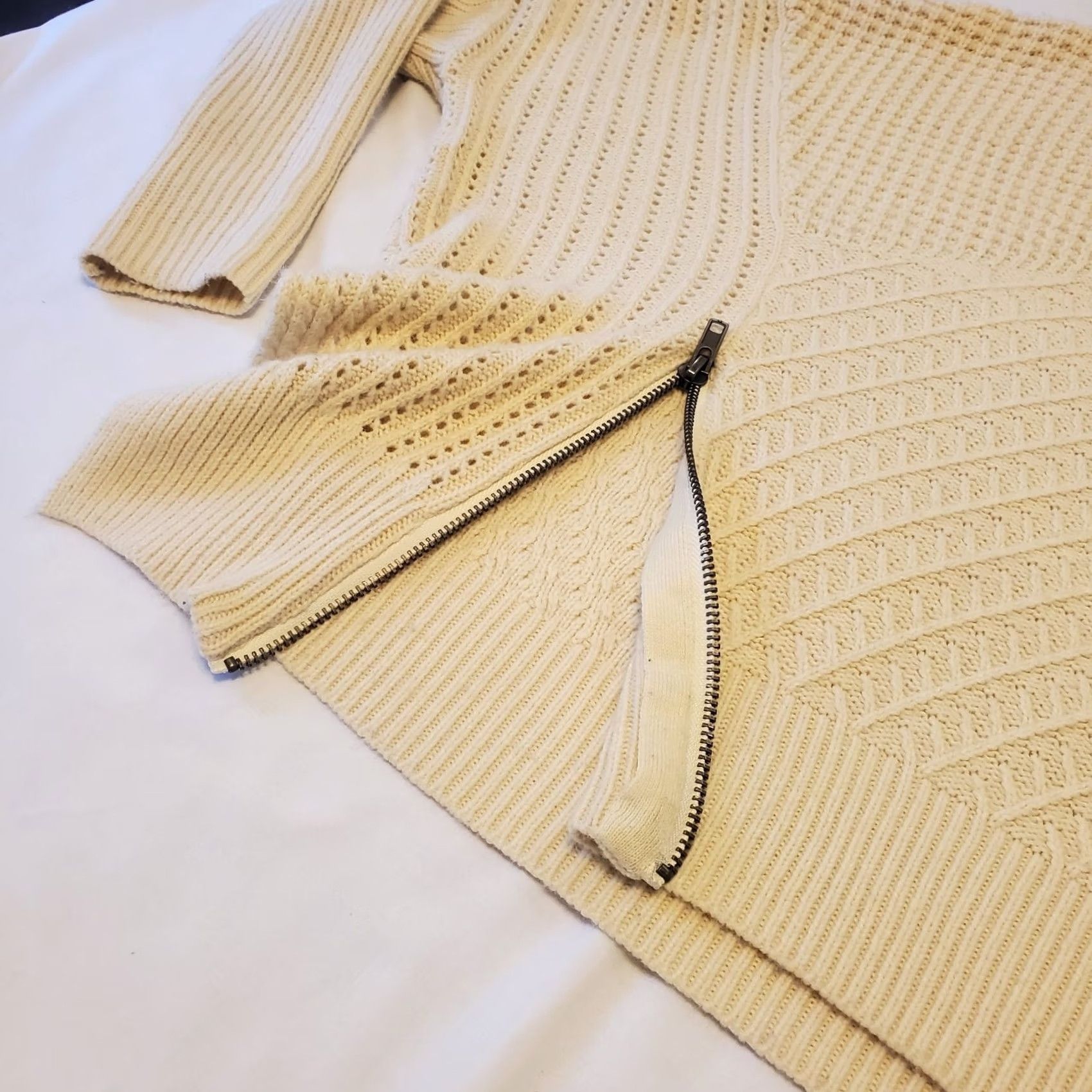 Anthropologie Anthropologie She+Sky Sweater Cream One Size 3/4 Length Sleeve Heavy Knit Boxy Size ONE SIZE - 7 Thumbnail